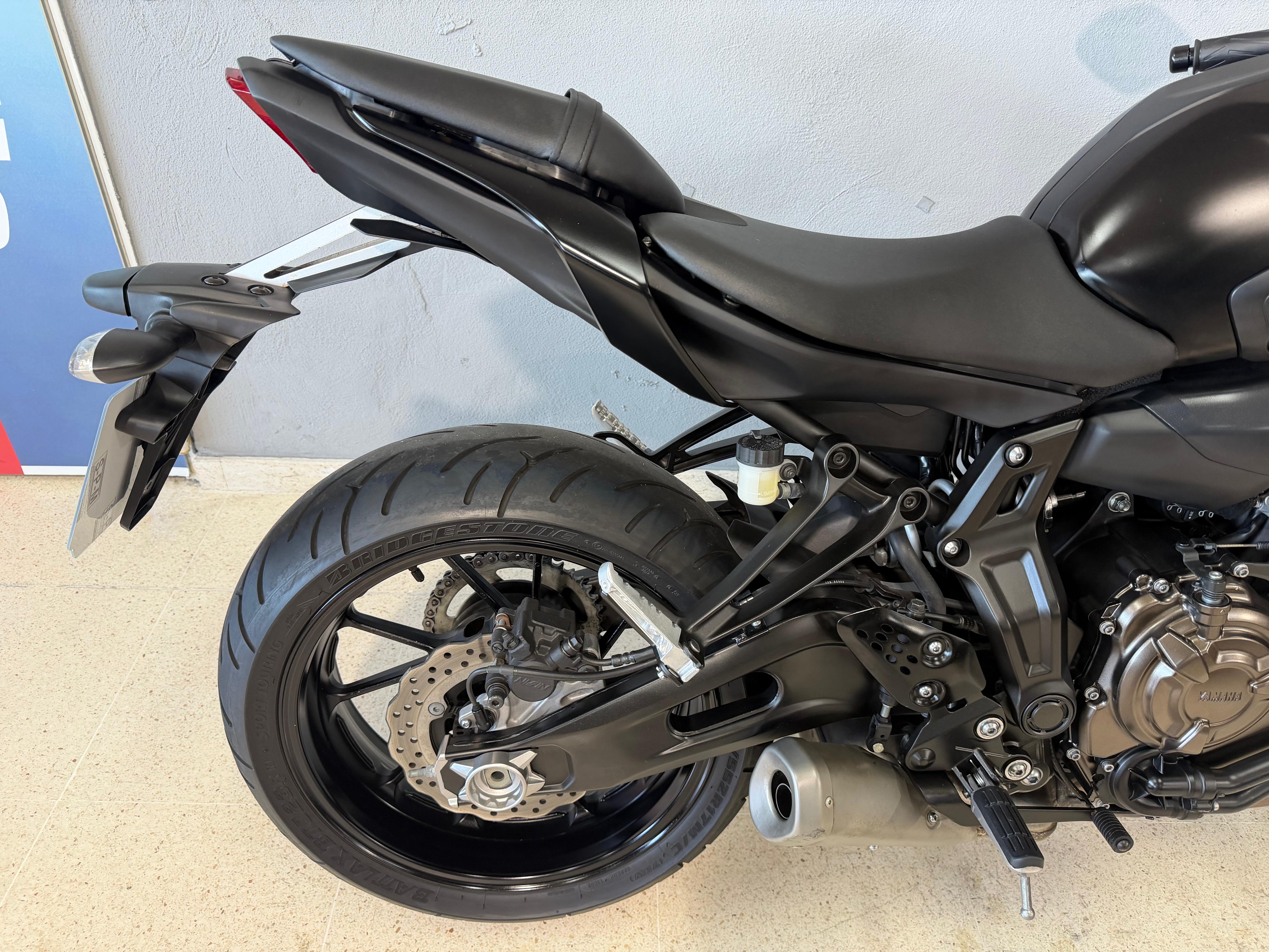Foto 1 de YAMAHA MT-07 Imagen de YAMAHA MT-07