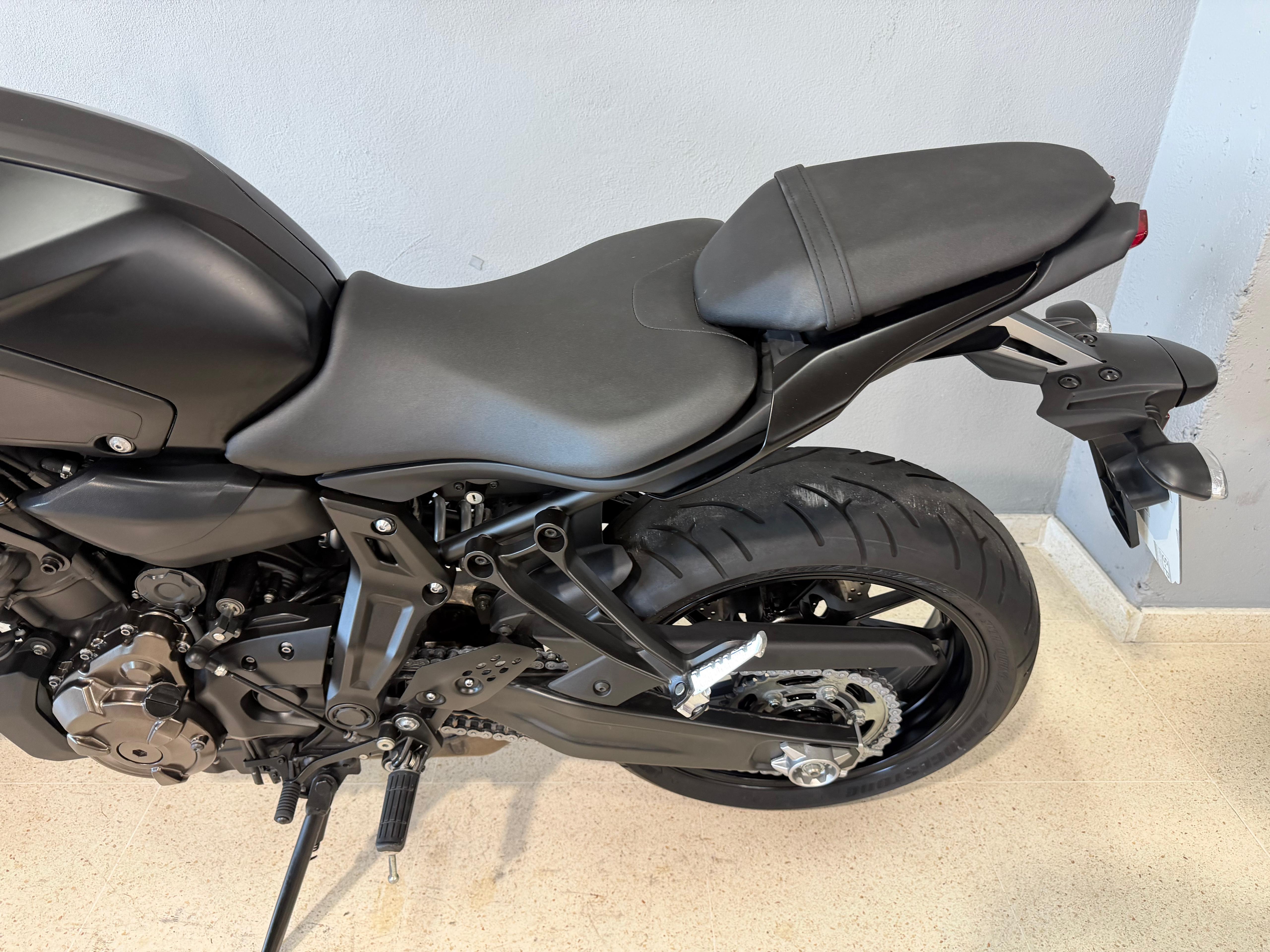 Foto 6 de YAMAHA MT-07 Imagen de YAMAHA MT-07