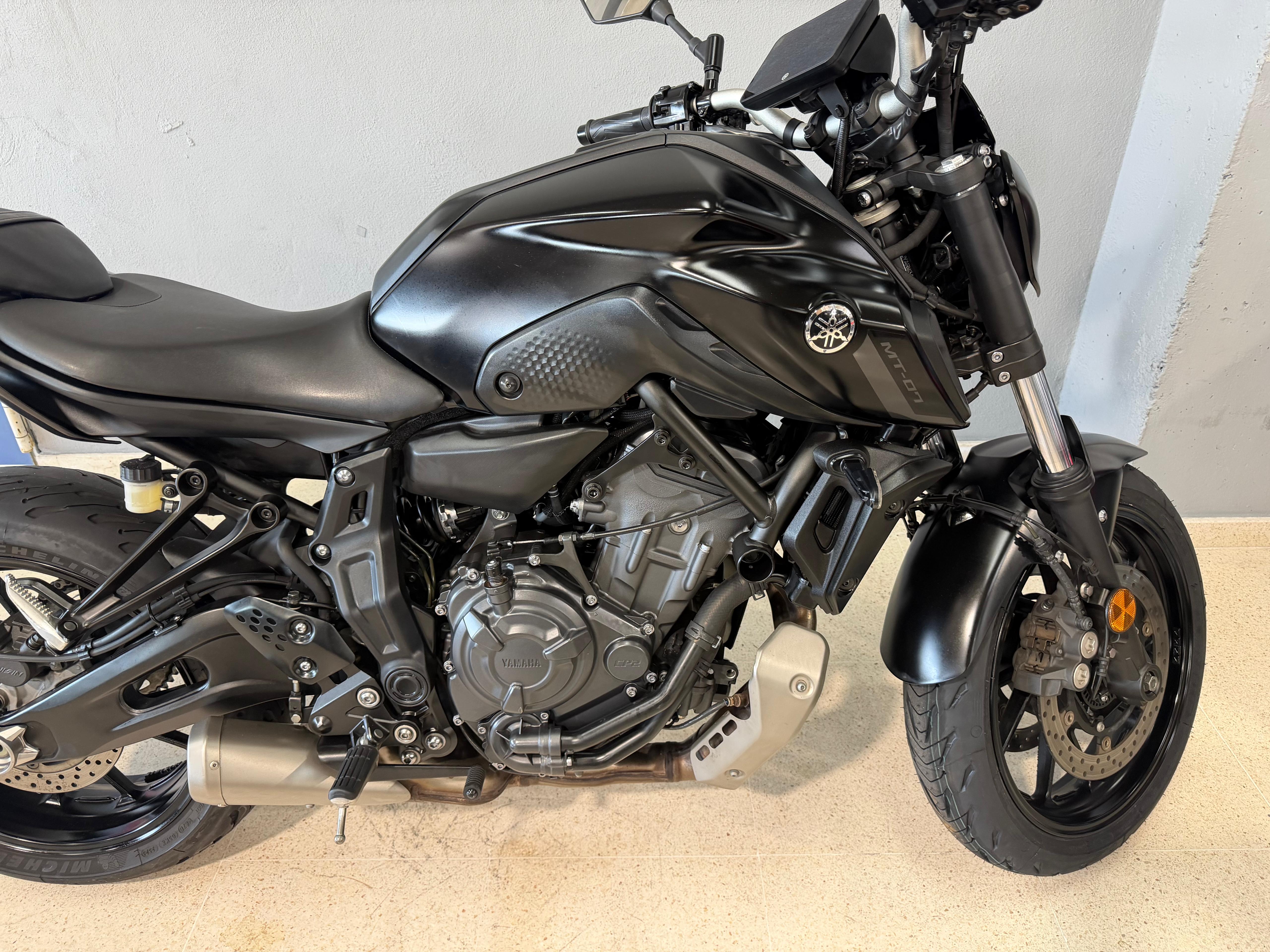 Foto 2 de YAMAHA MT-07 Imagen de YAMAHA MT-07