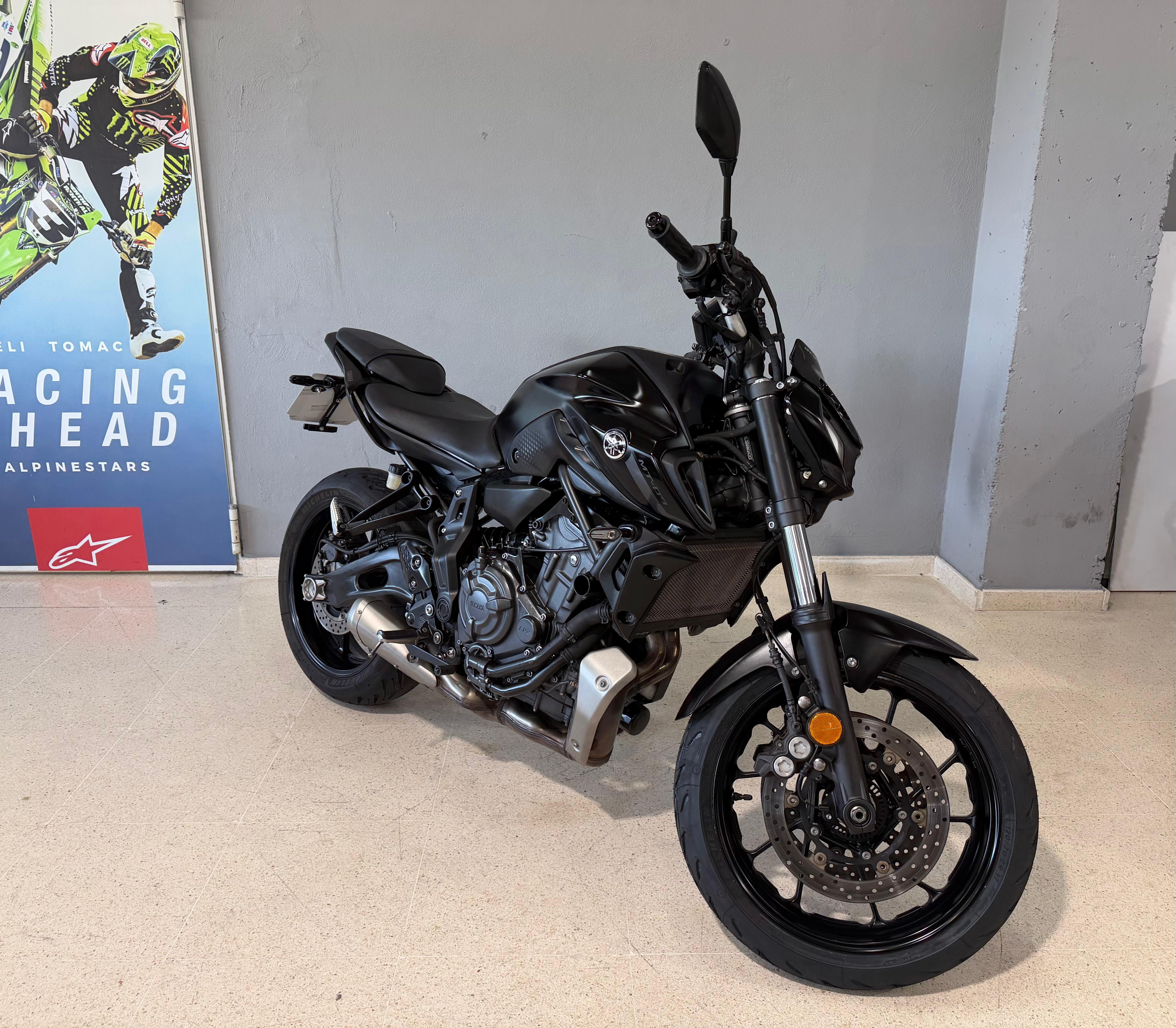 Foto 3 de YAMAHA MT-07 Imagen de YAMAHA MT-07