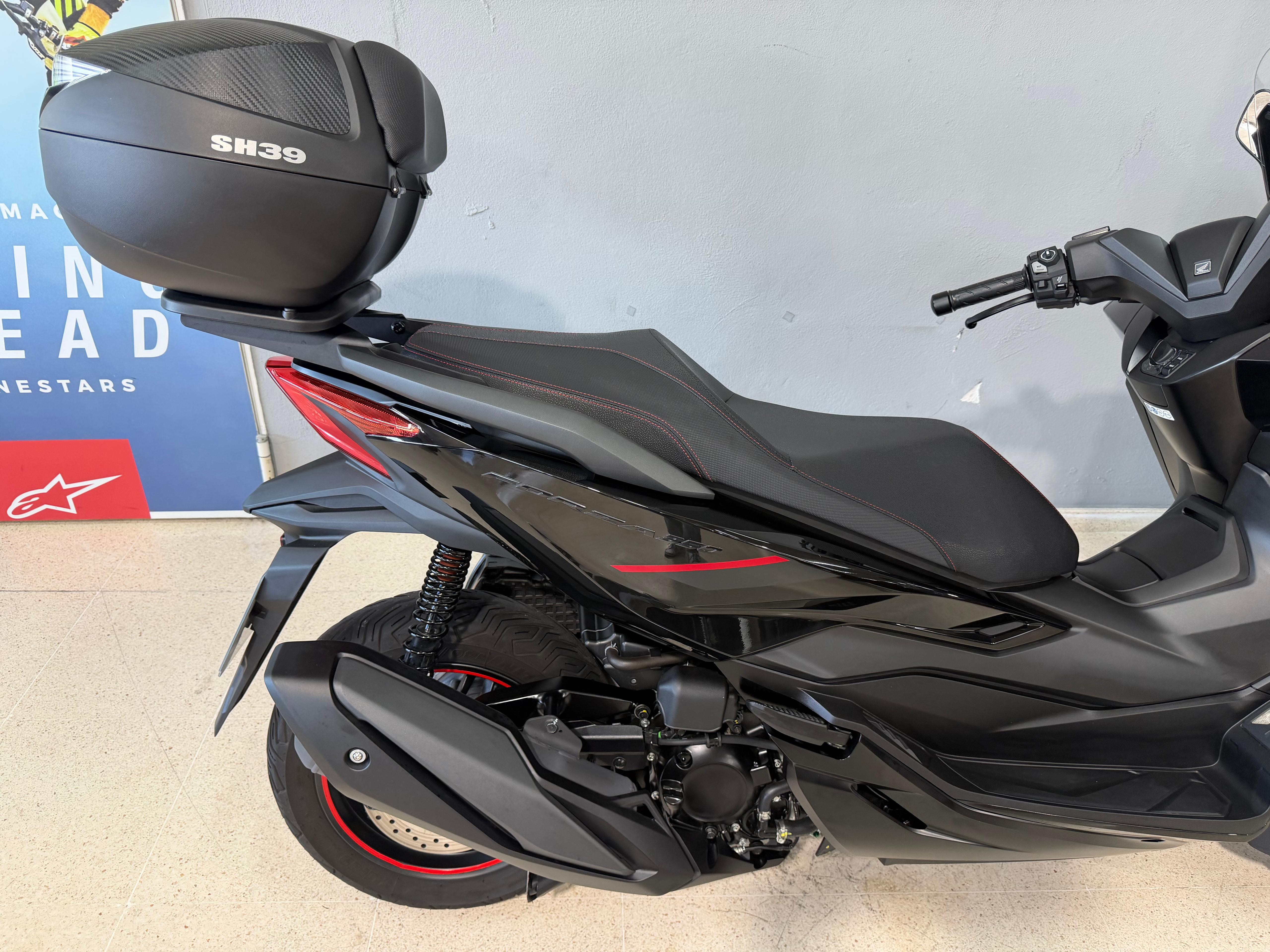Imagen de HONDA FORZA 350