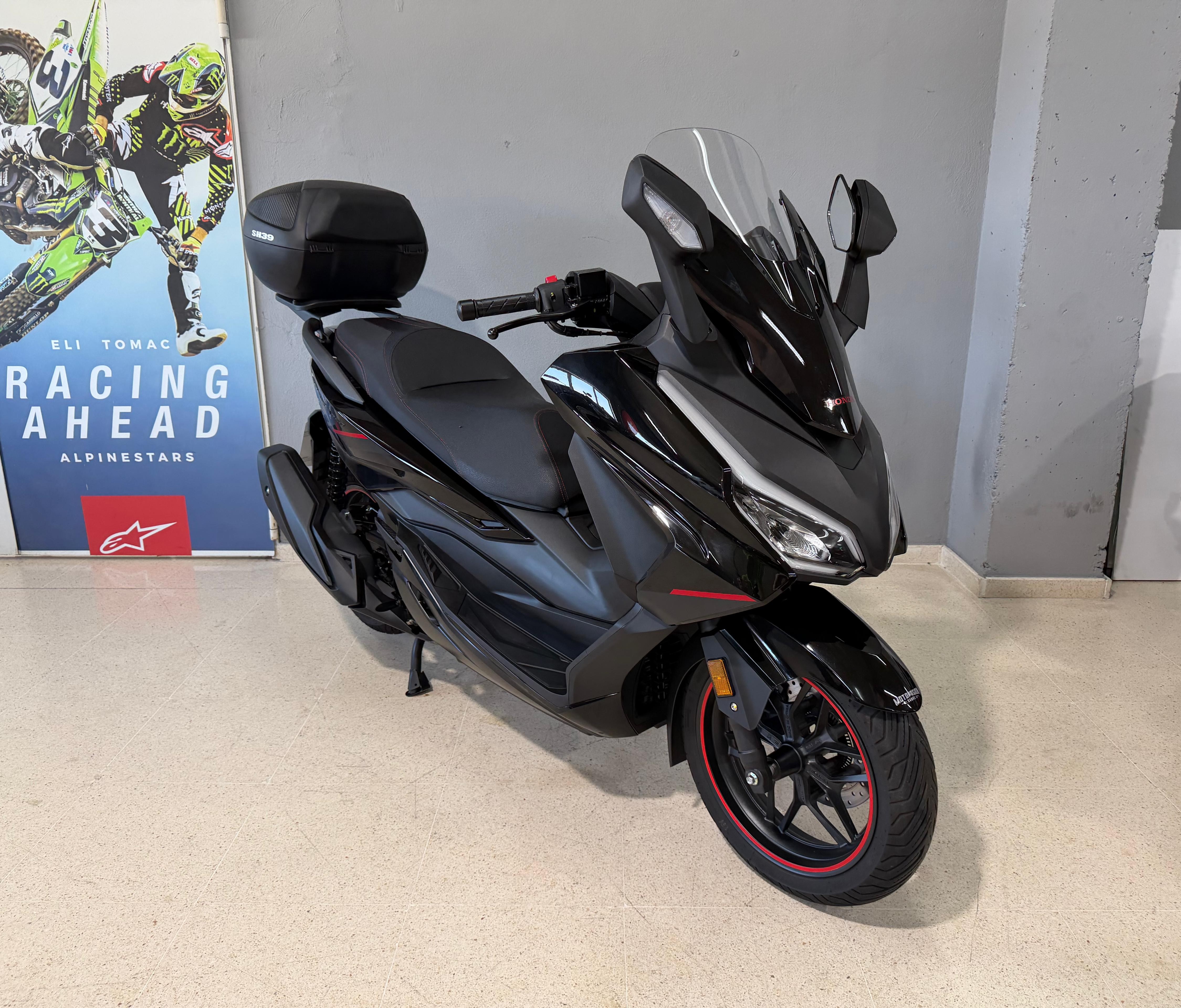 Imagen de HONDA FORZA 350