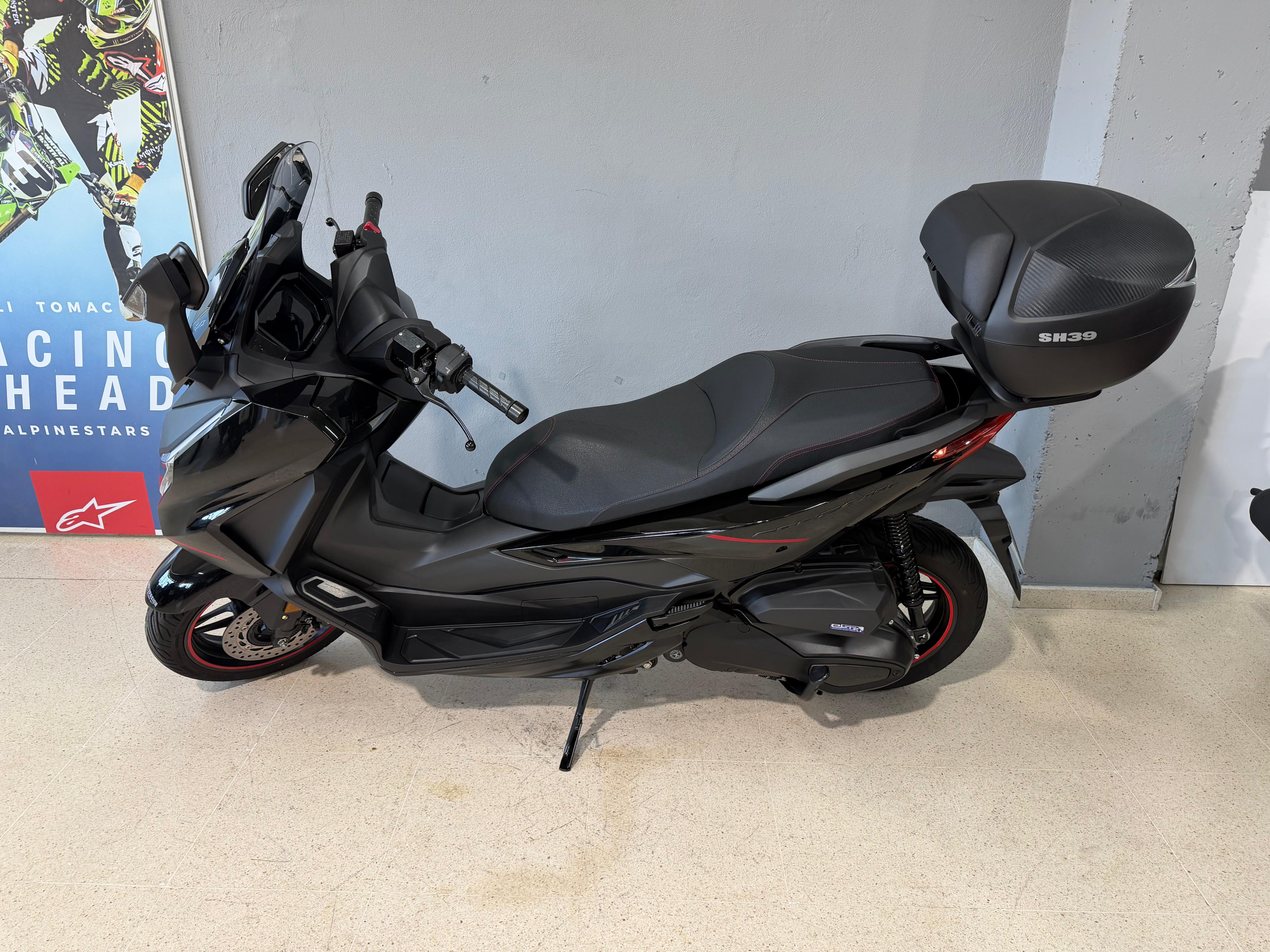 Imagen de HONDA FORZA 350