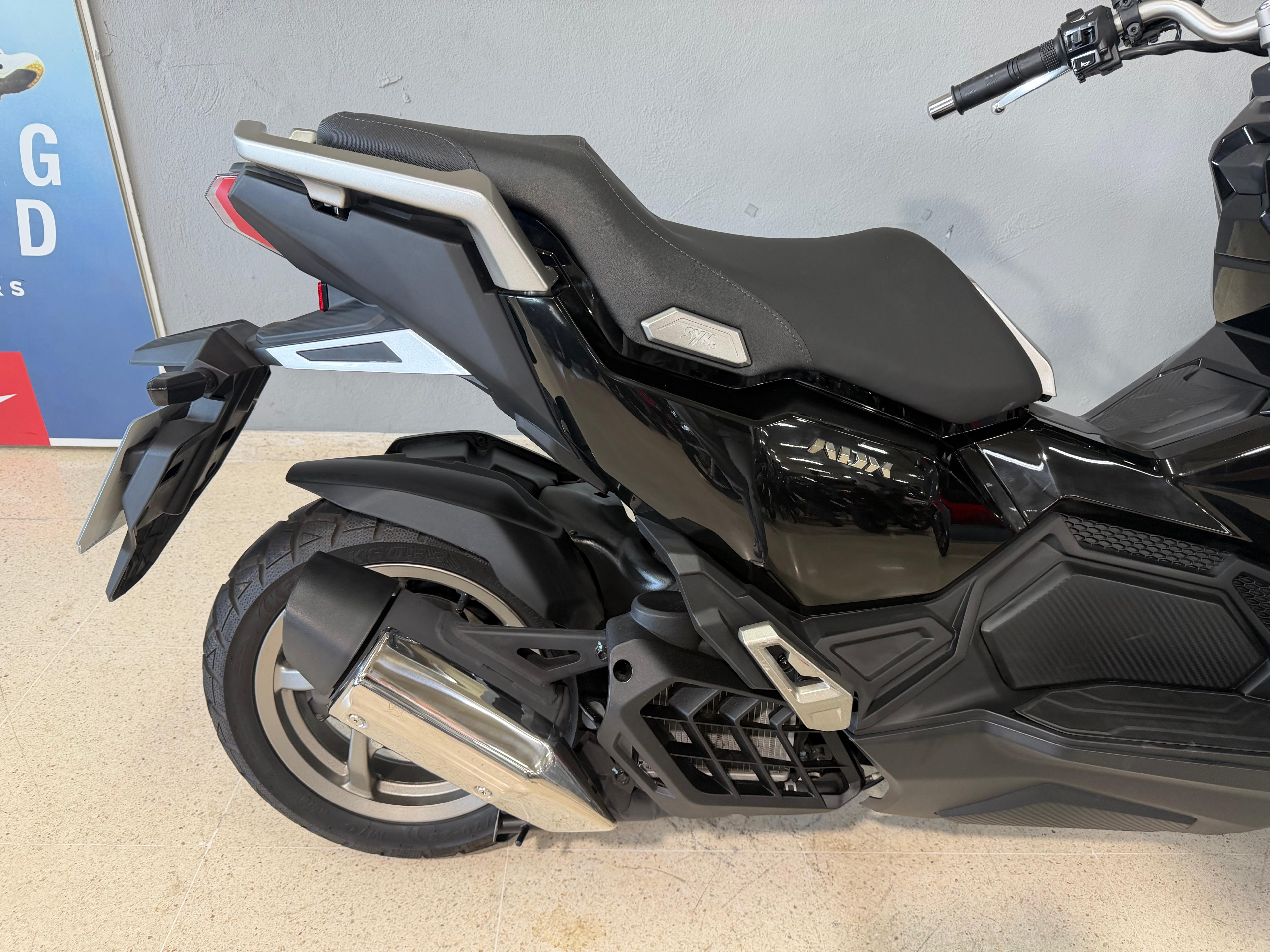 Foto 1 de SYM ADX 125 Imagen de SYM ADX 125