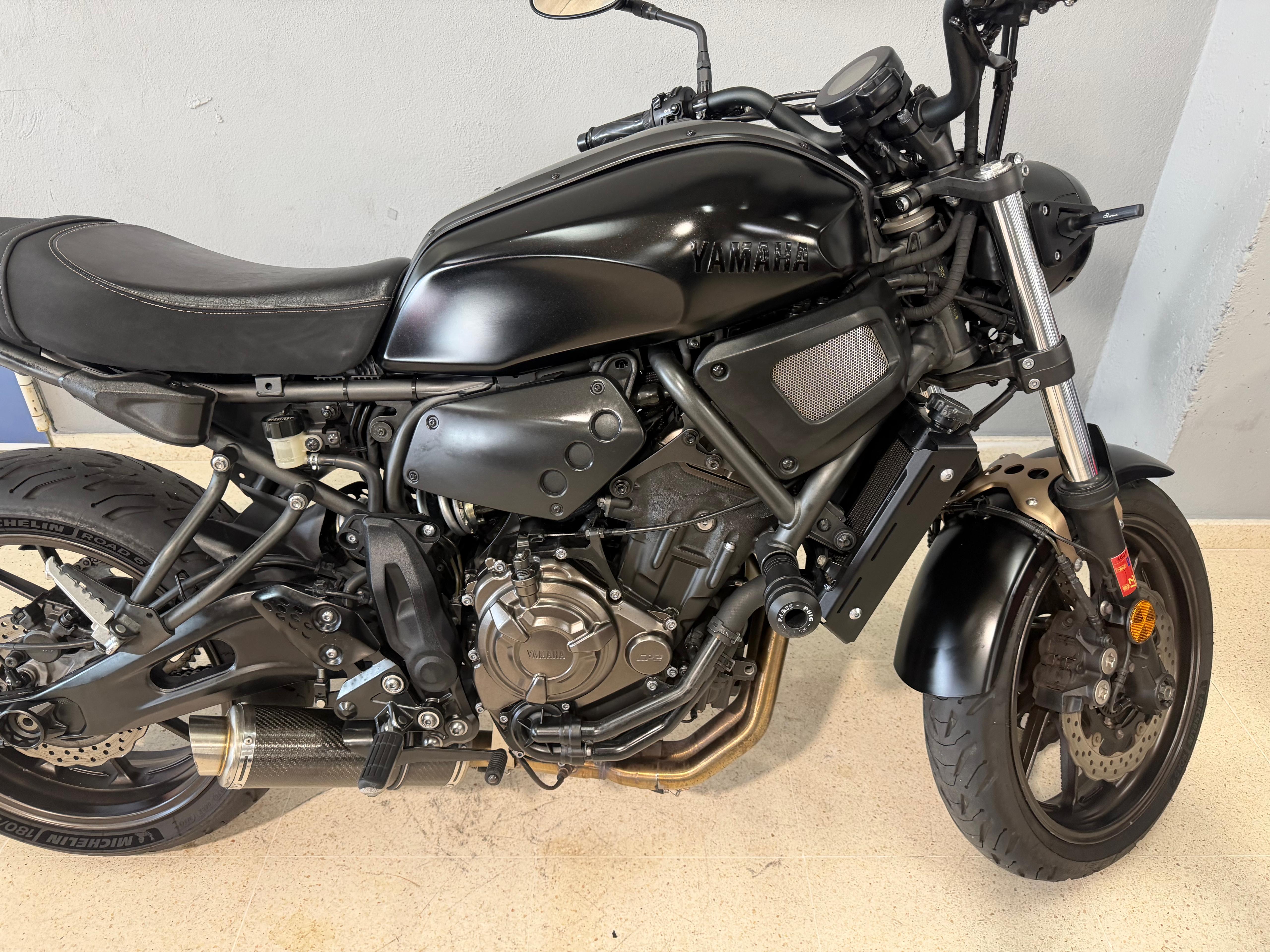 Foto 2 de YAMAHA XSR 700 Imagen de YAMAHA XSR 700