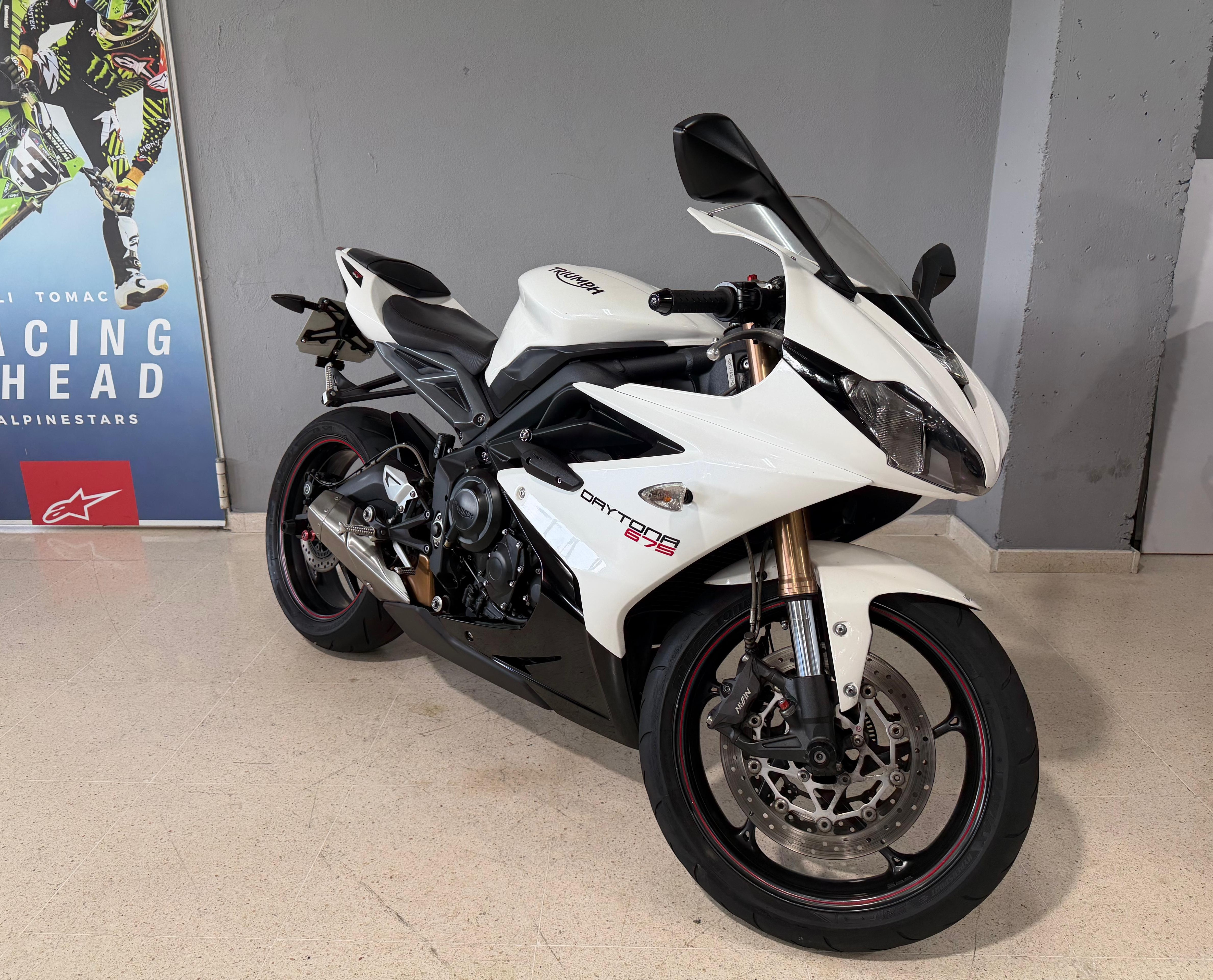 Imagen de TRIUMPH DAYTONA 675