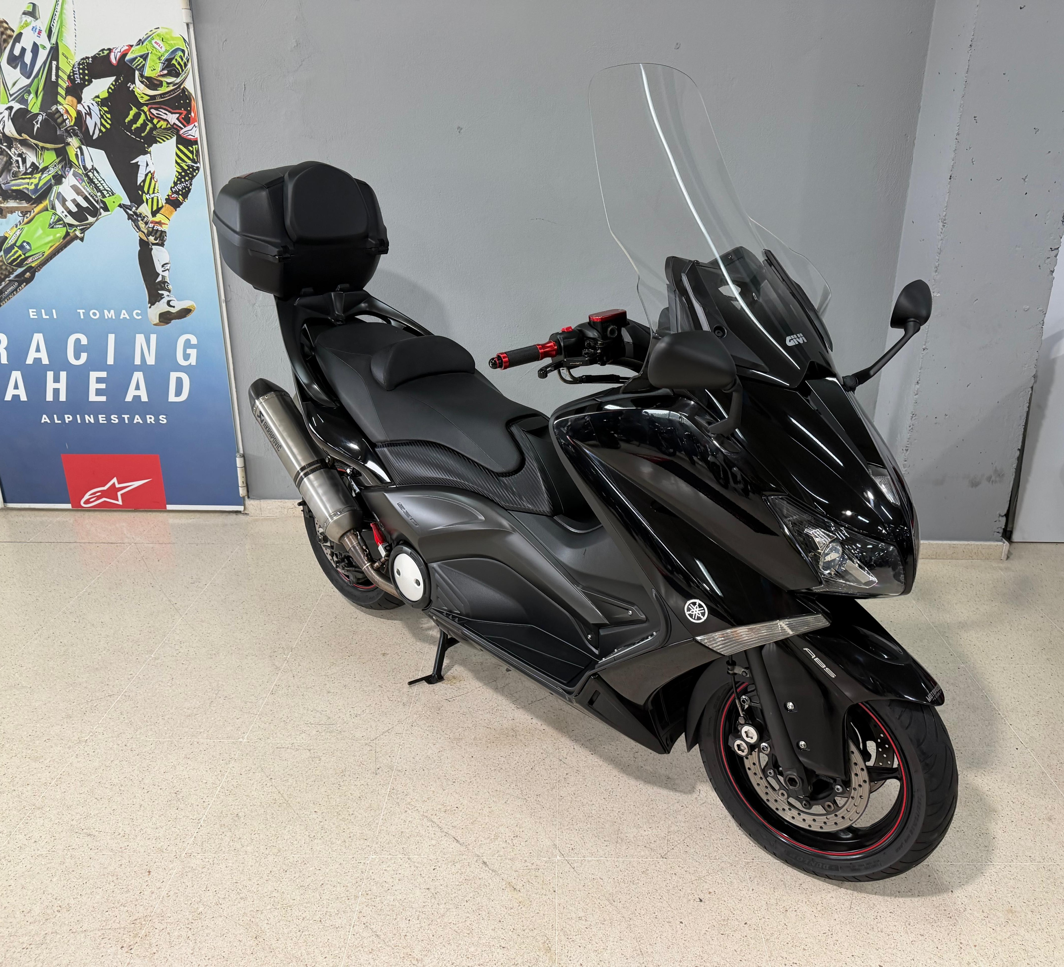 Imagen de YAMAHA T-MAX 530