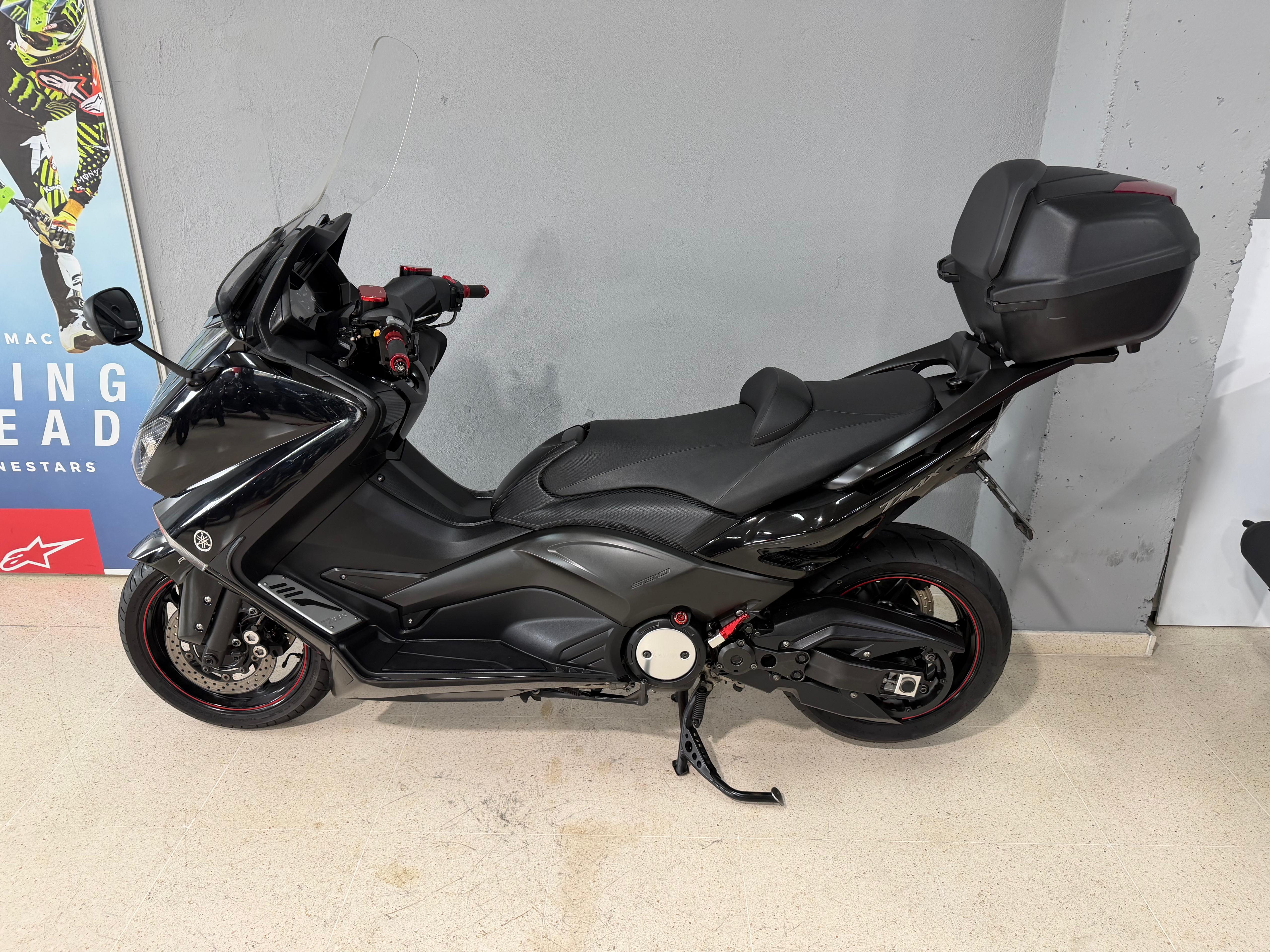 Imagen de YAMAHA T-MAX 530
