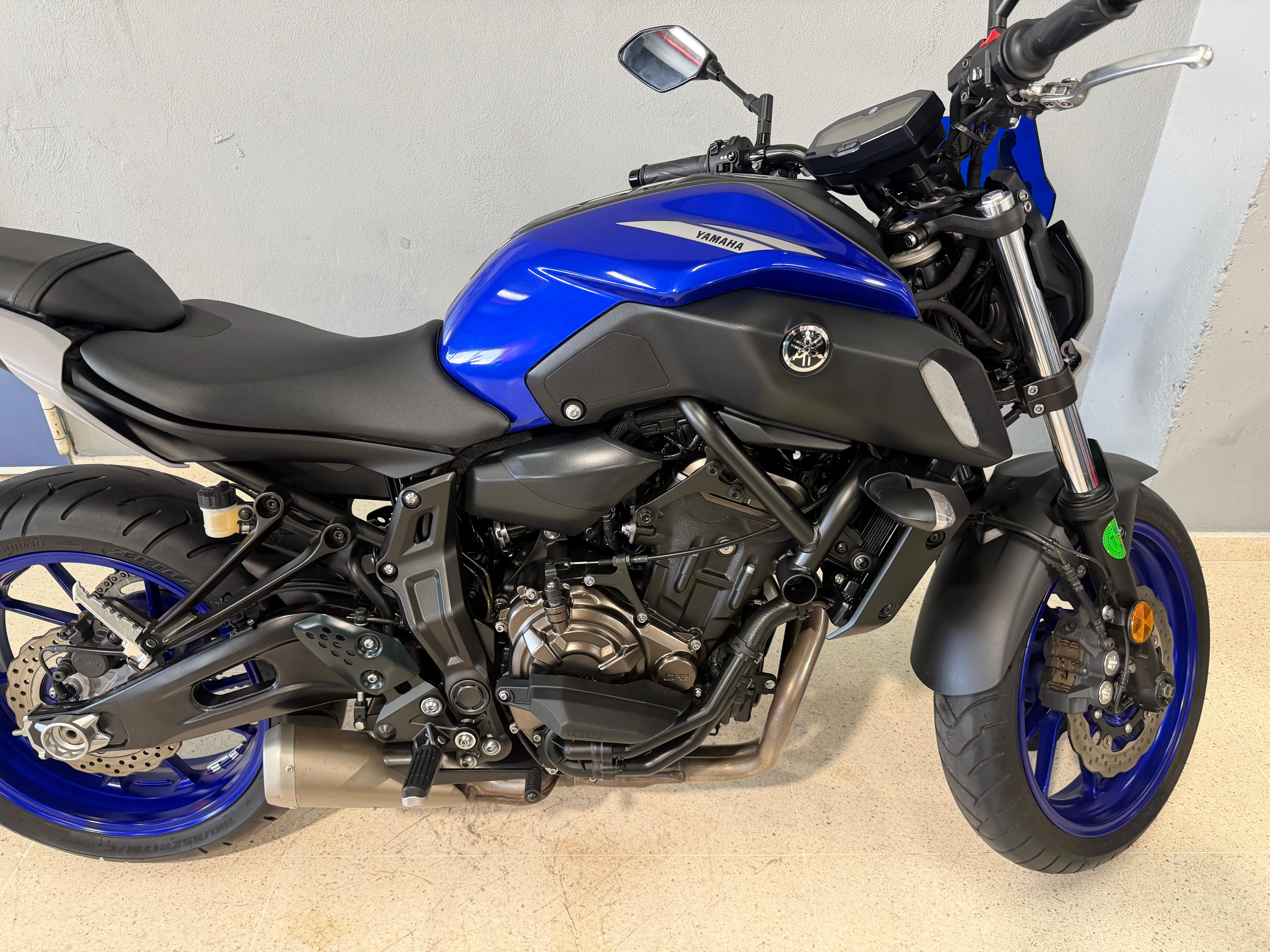 Foto 2 de YAMAHA MT-07 Imagen de YAMAHA MT-07