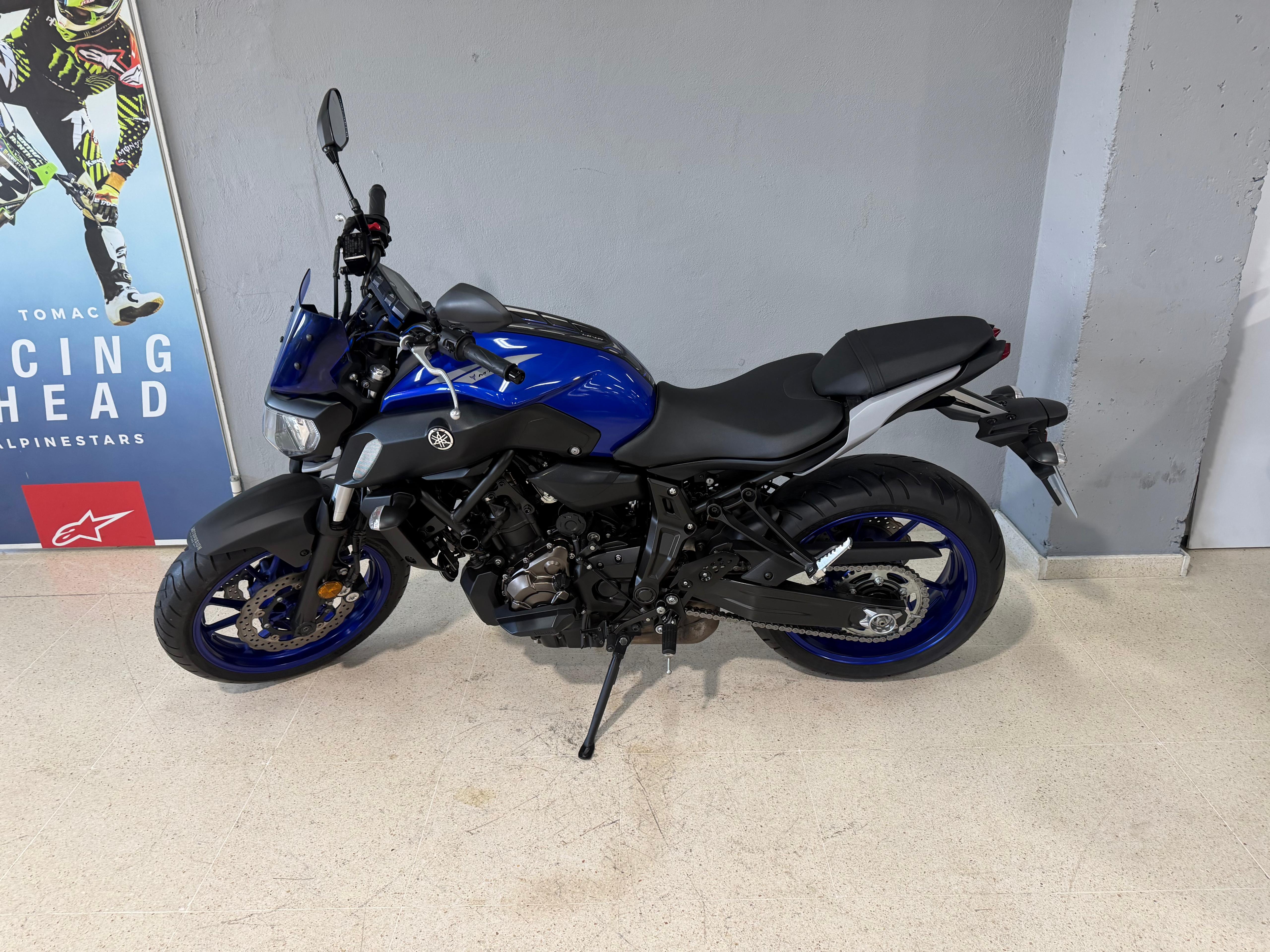 Foto 4 de YAMAHA MT-07 Imagen de YAMAHA MT-07