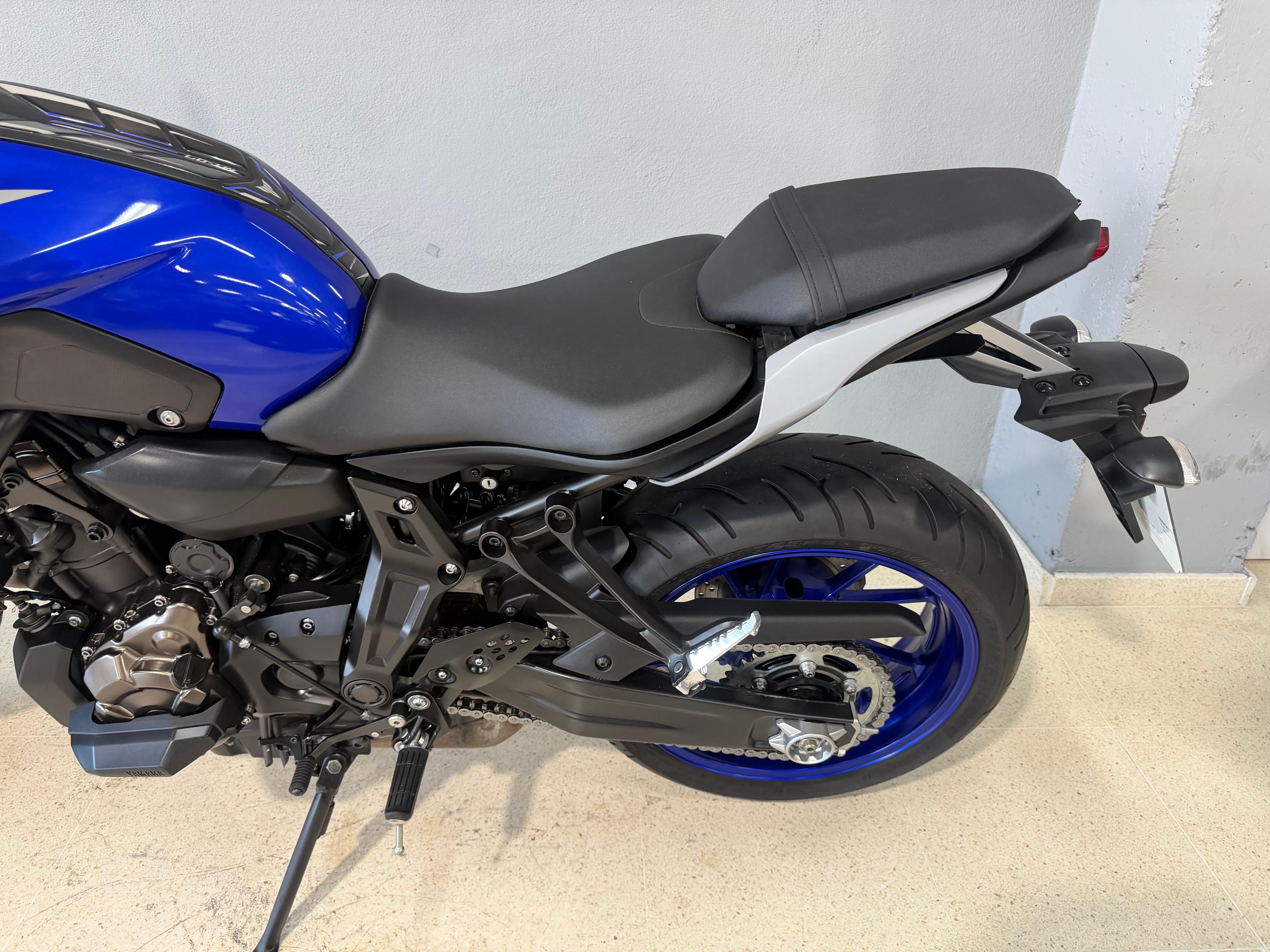 Foto 6 de YAMAHA MT-07 Imagen de YAMAHA MT-07