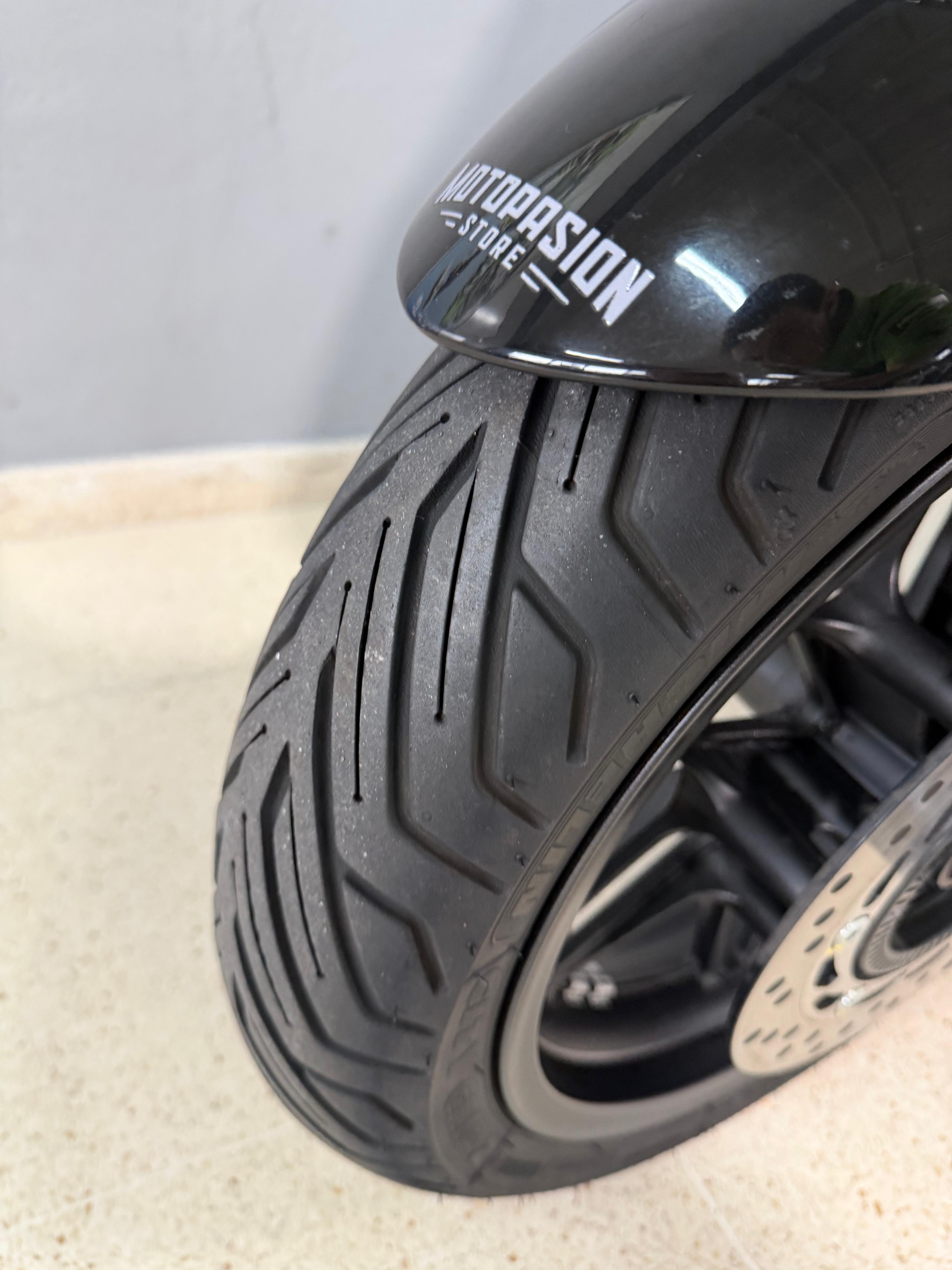 Foto 7 de HONDA FORZA 350 2025 - (NSS350ASS) - NEGRA MATE Imagen de HONDA FORZA 350 2025 - (NSS350ASS) - NEGRA MATE