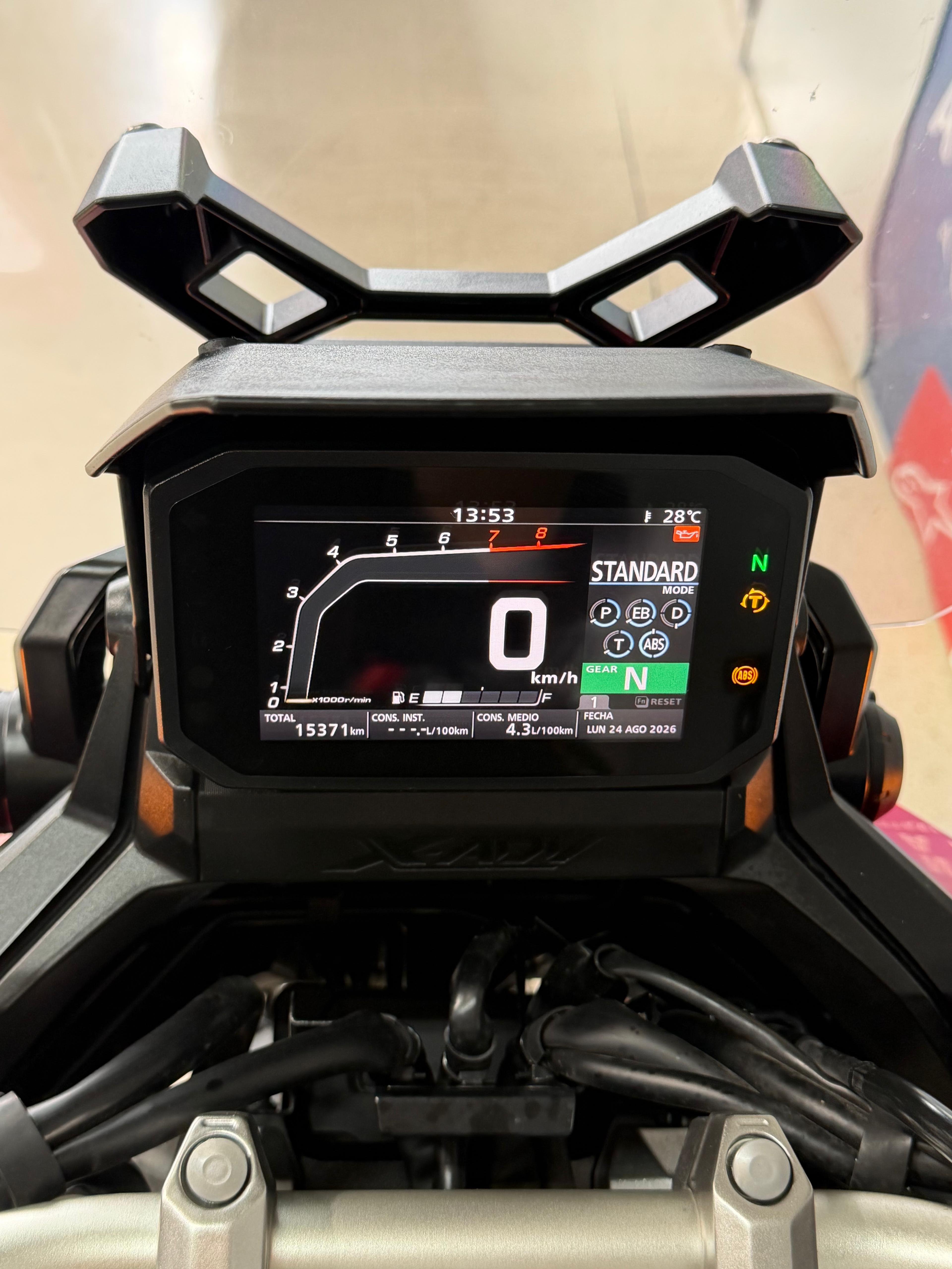 Imagen de HONDA X-ADV 750 SPECIAL EDITION