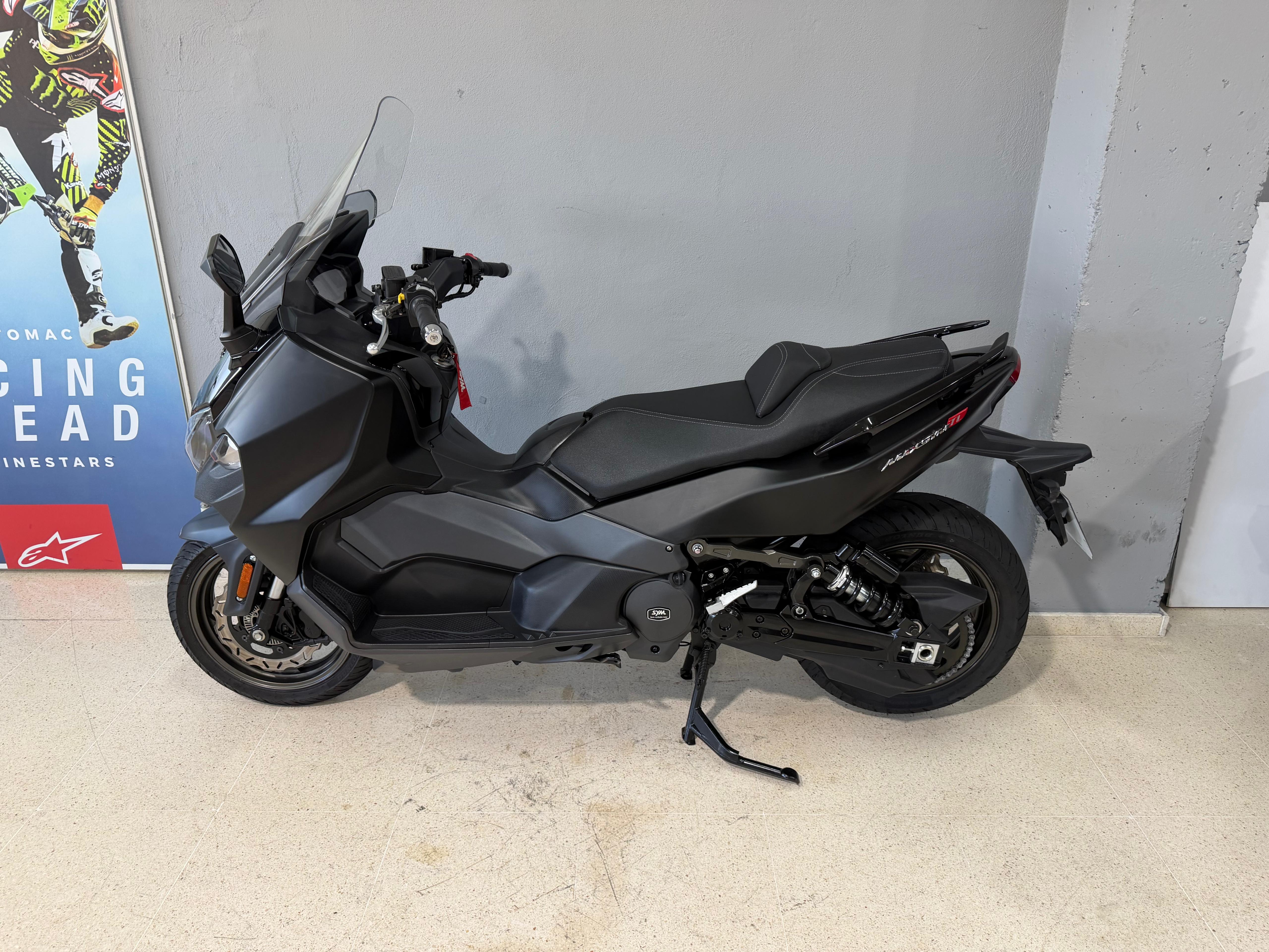 Foto 4 de SYM MAXSYM TL Imagen de SYM MAXSYM TL