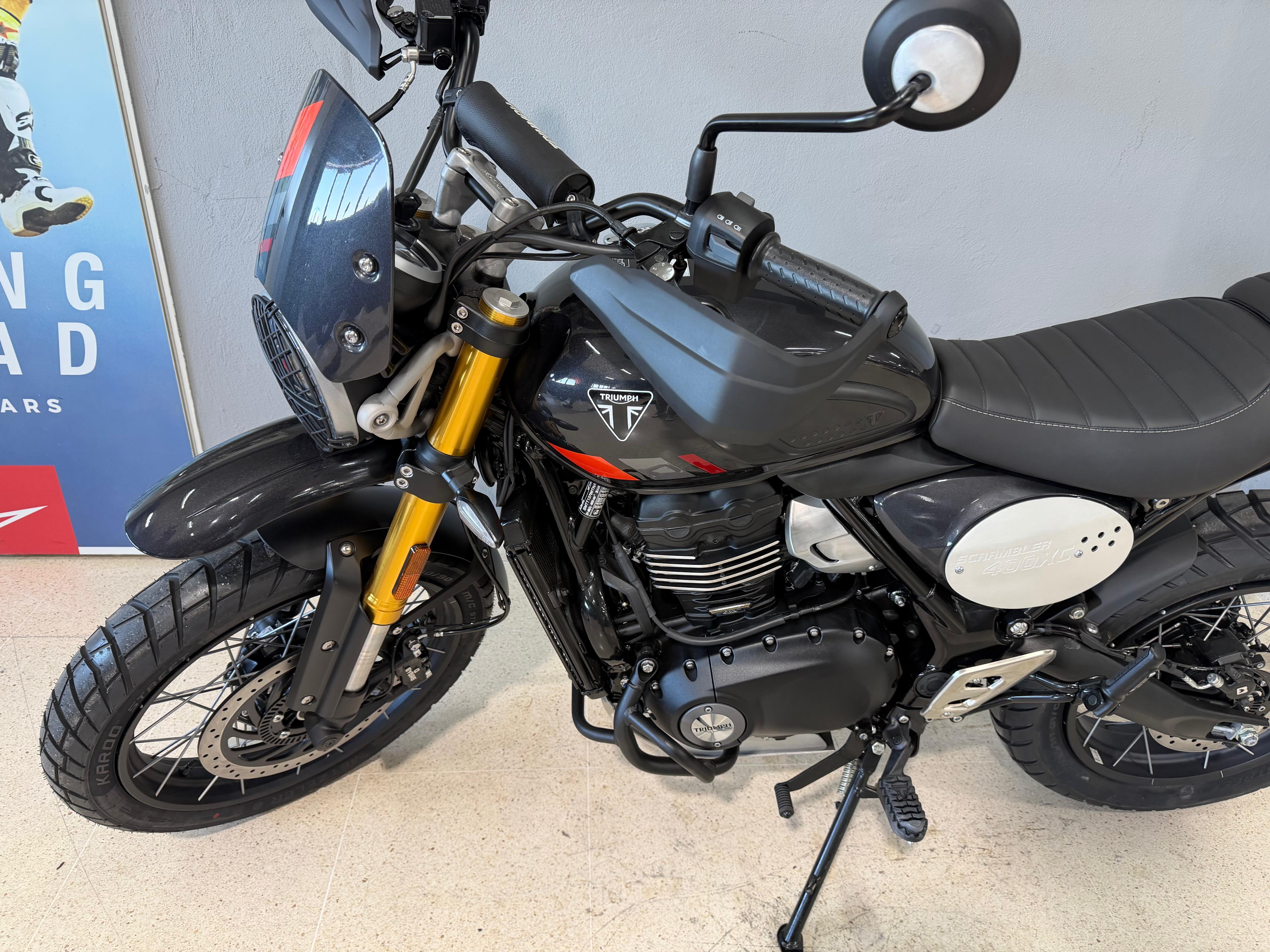 Foto 5 de TRIUMPH SCRAMBLER 400 XC 26 - STORM GREY Imagen de TRIUMPH SCRAMBLER 400 XC 26 - STORM GREY