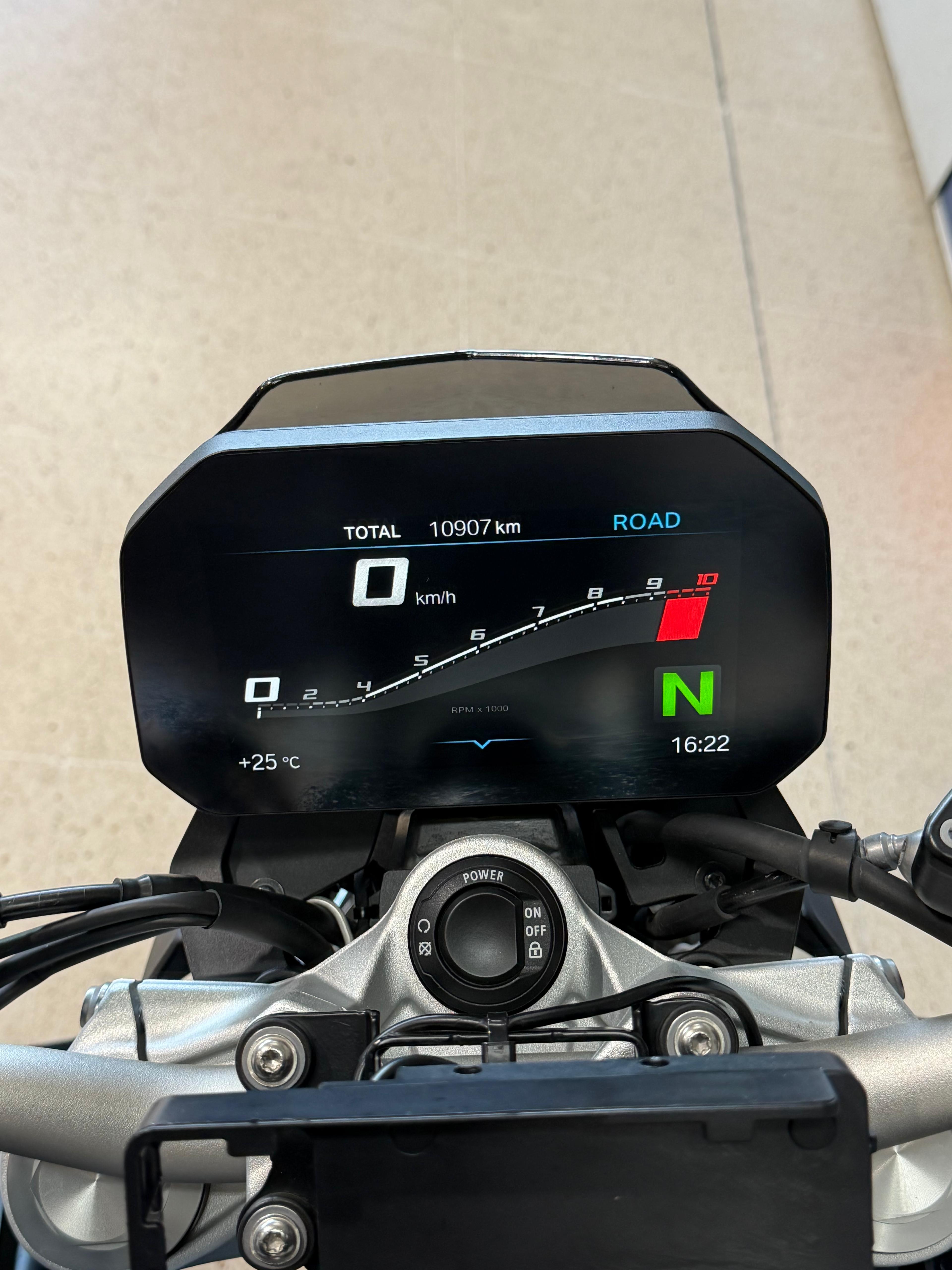 Imagen de BMW F900R