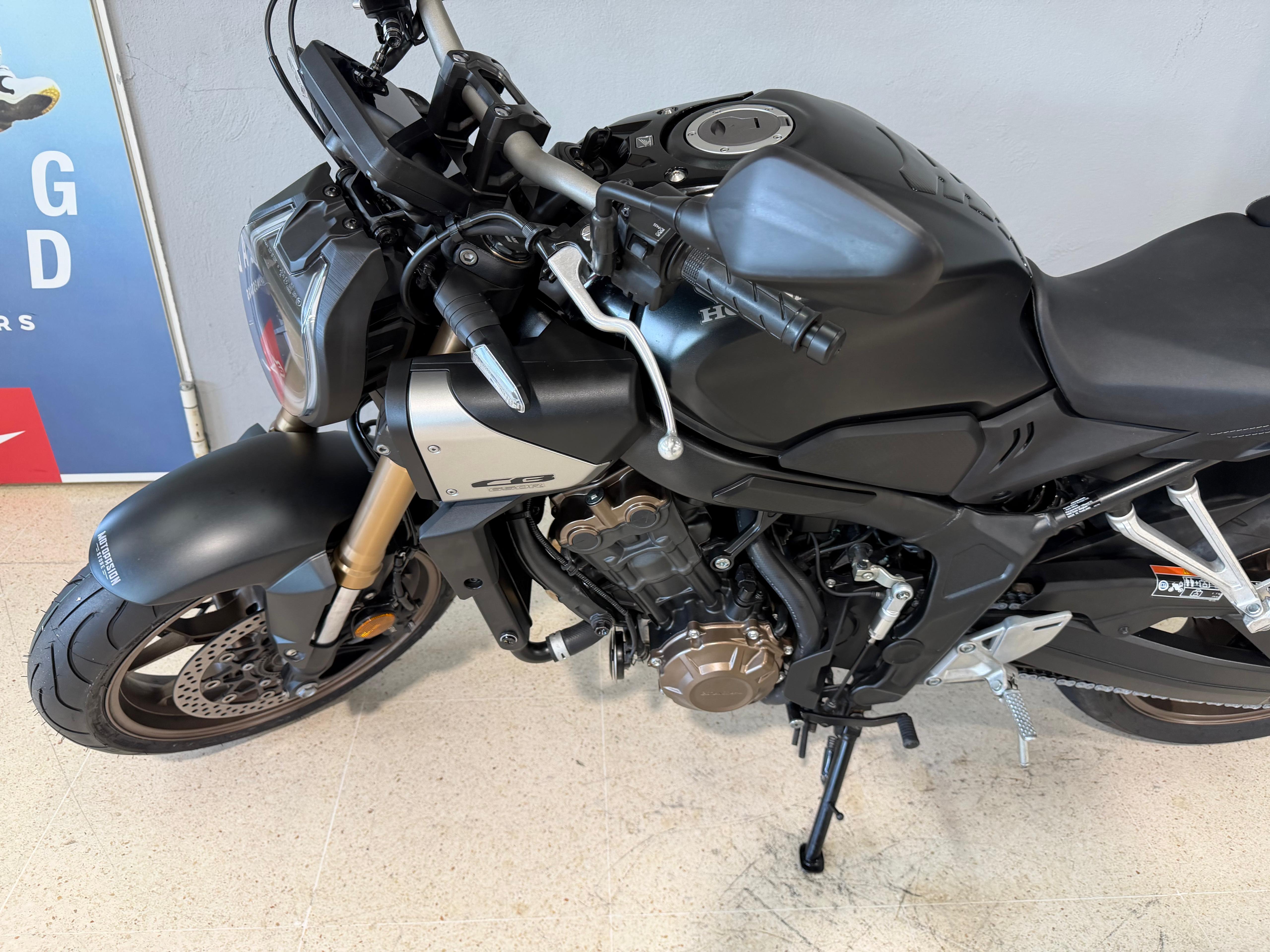 Imagen de HONDA CB650R ABS E-CLUTCH