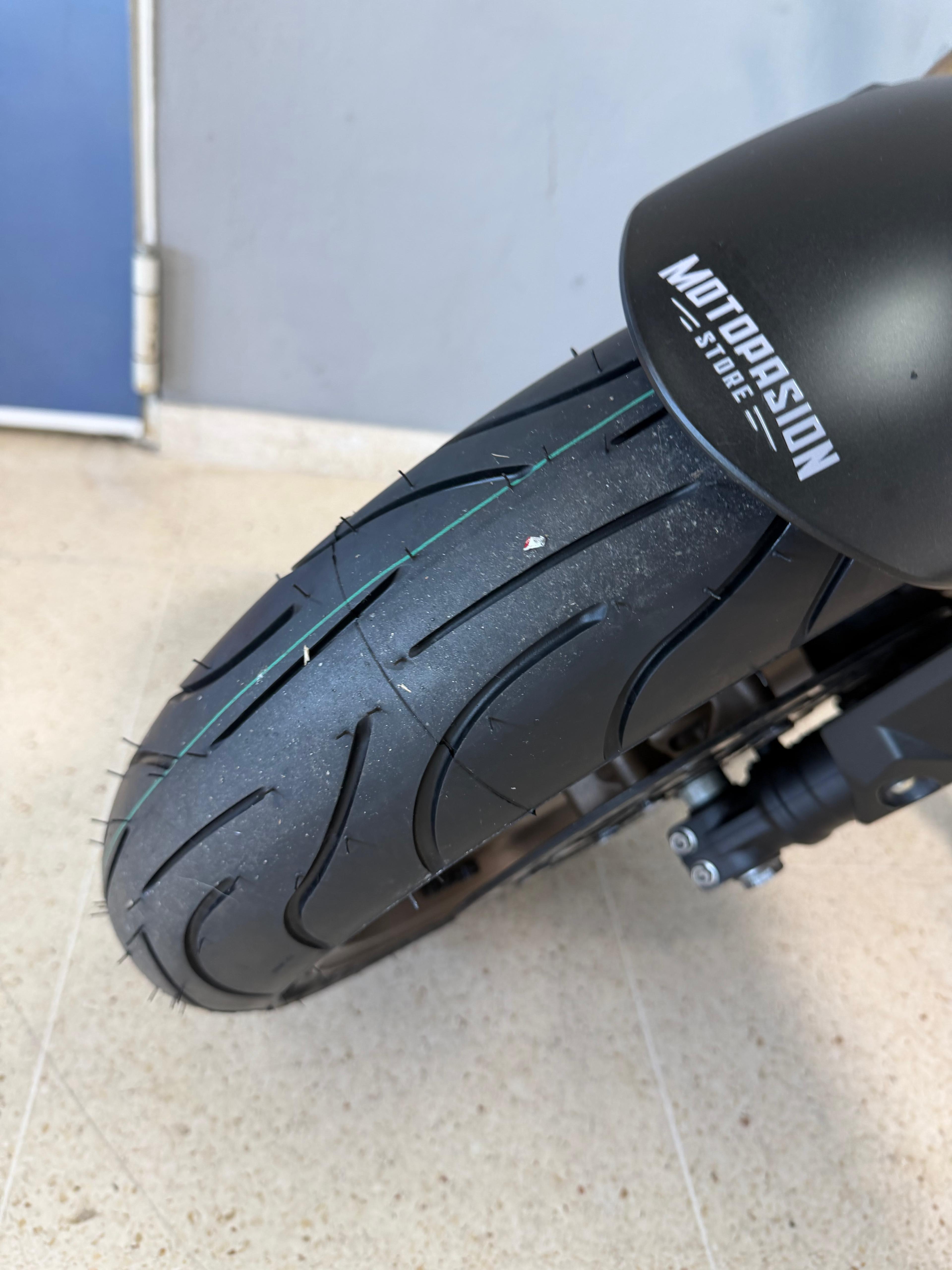 Imagen de HONDA CB650R ABS E-CLUTCH