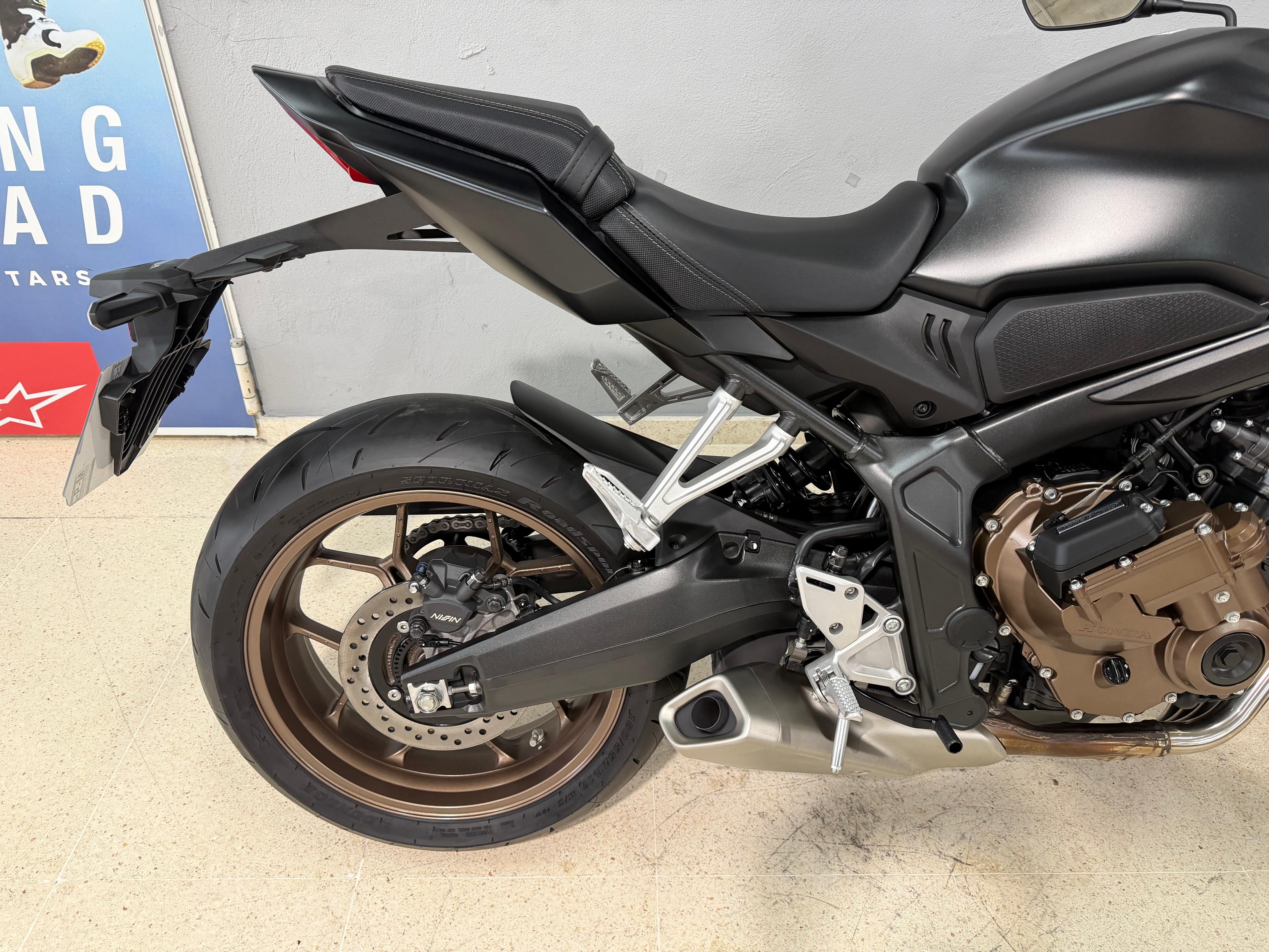 Imagen de HONDA CB650R E-CLUTCH