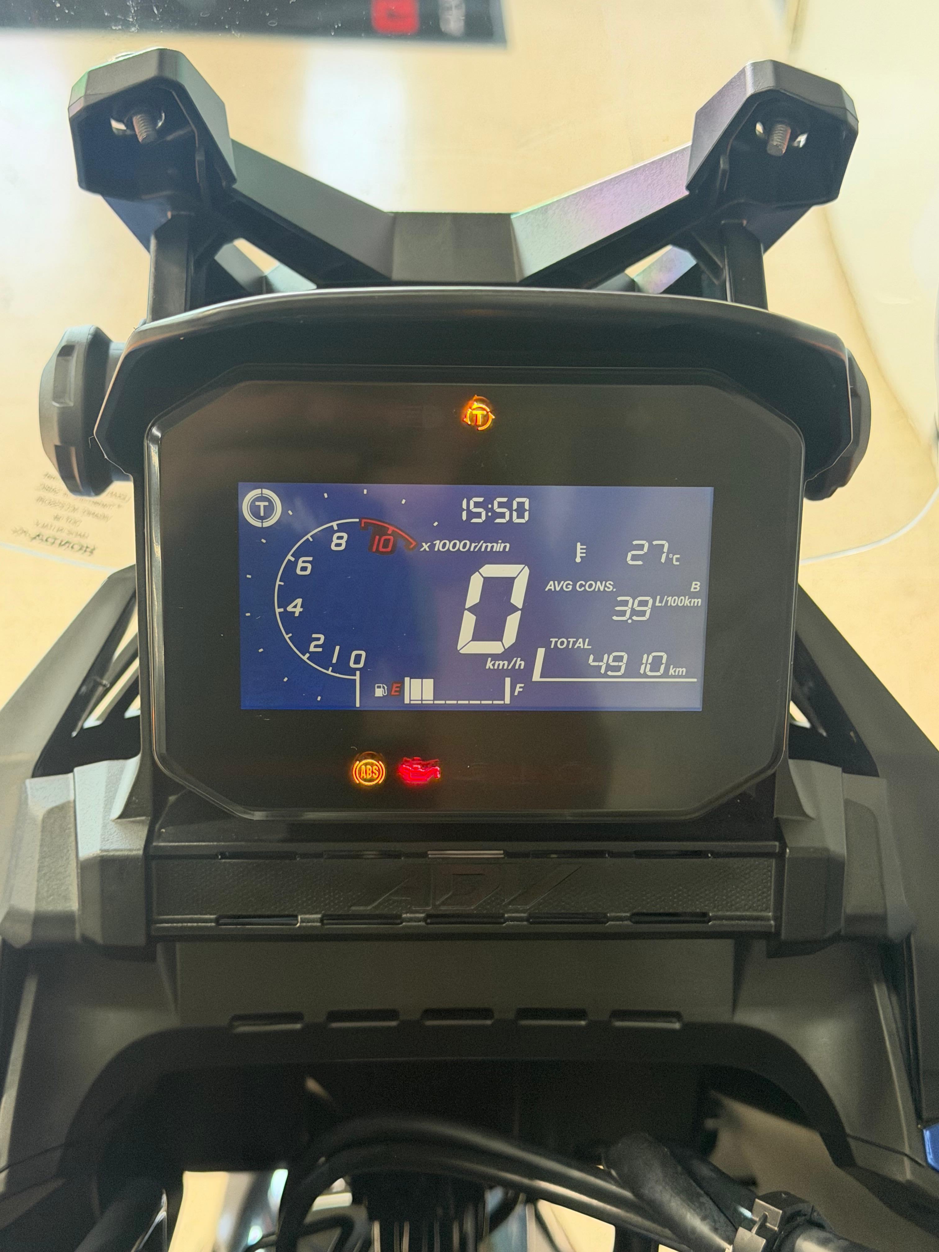 Imagen de HONDA ADV 350