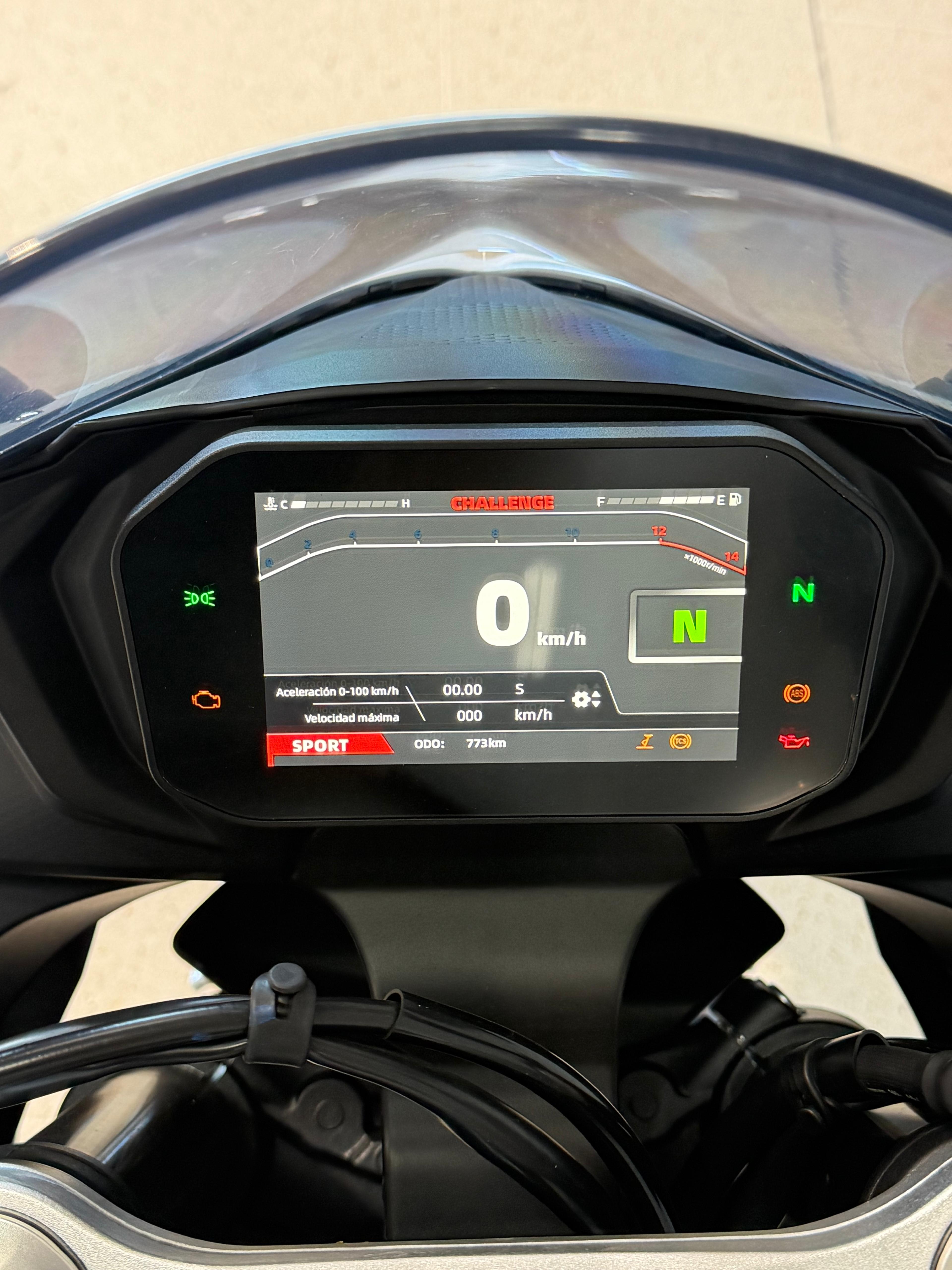 Imagen de KOVE 350 RR - BLANCO