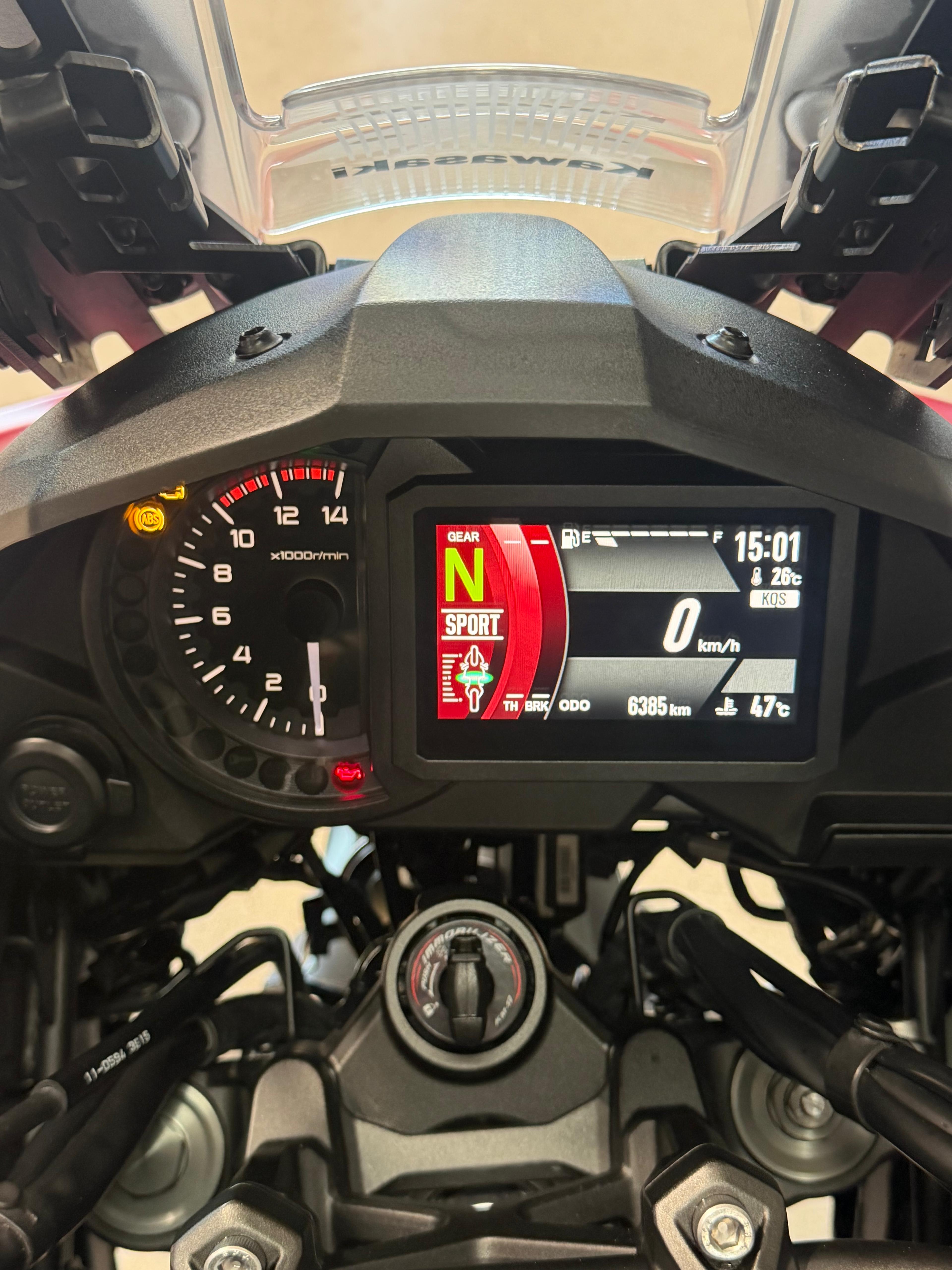 Imagen de KAWASAKI VERSYS 1000 S 24 - ROJO