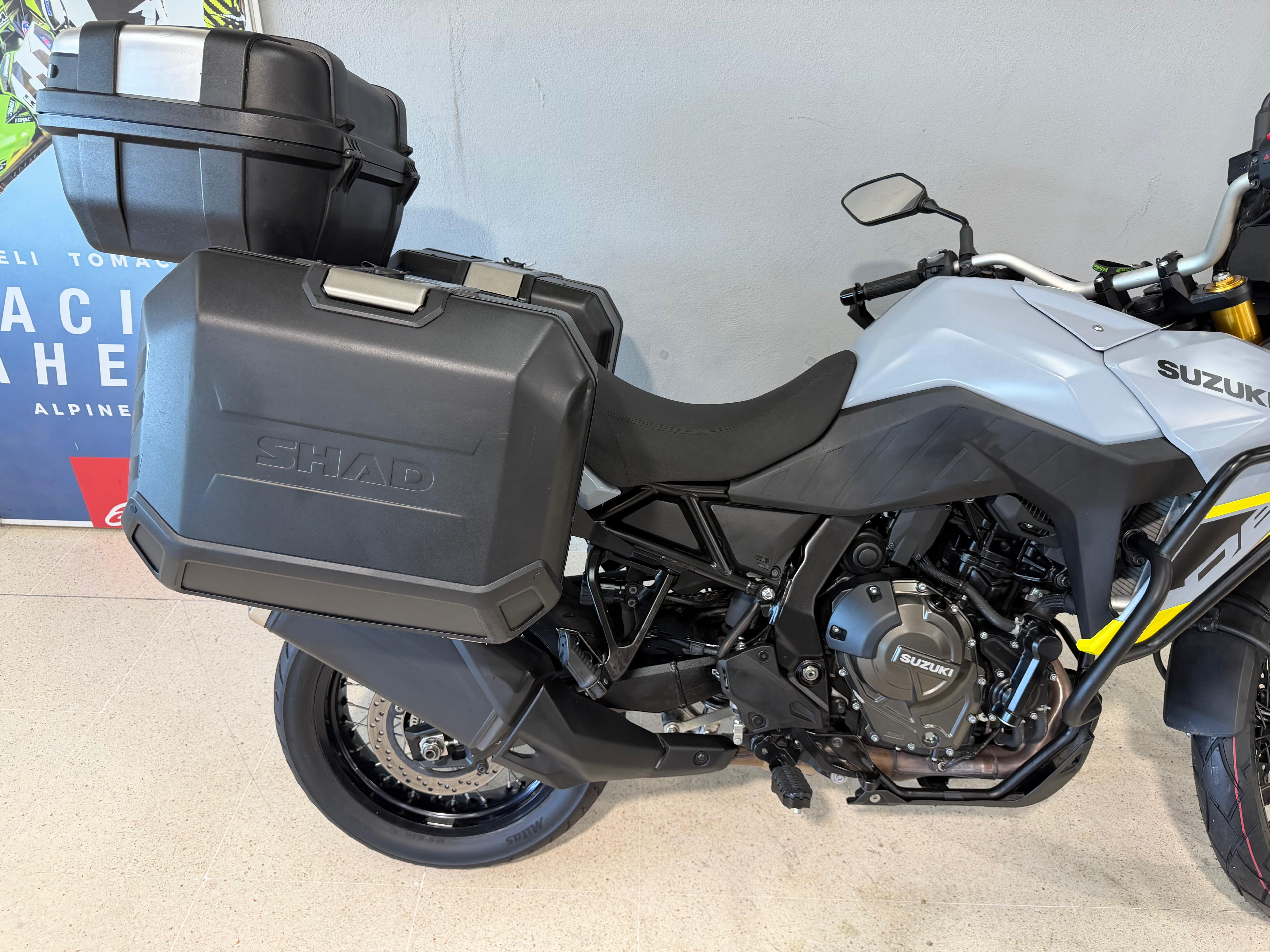 Foto 1 de SUZUKI V-STROM 800 Imagen de SUZUKI V-STROM 800