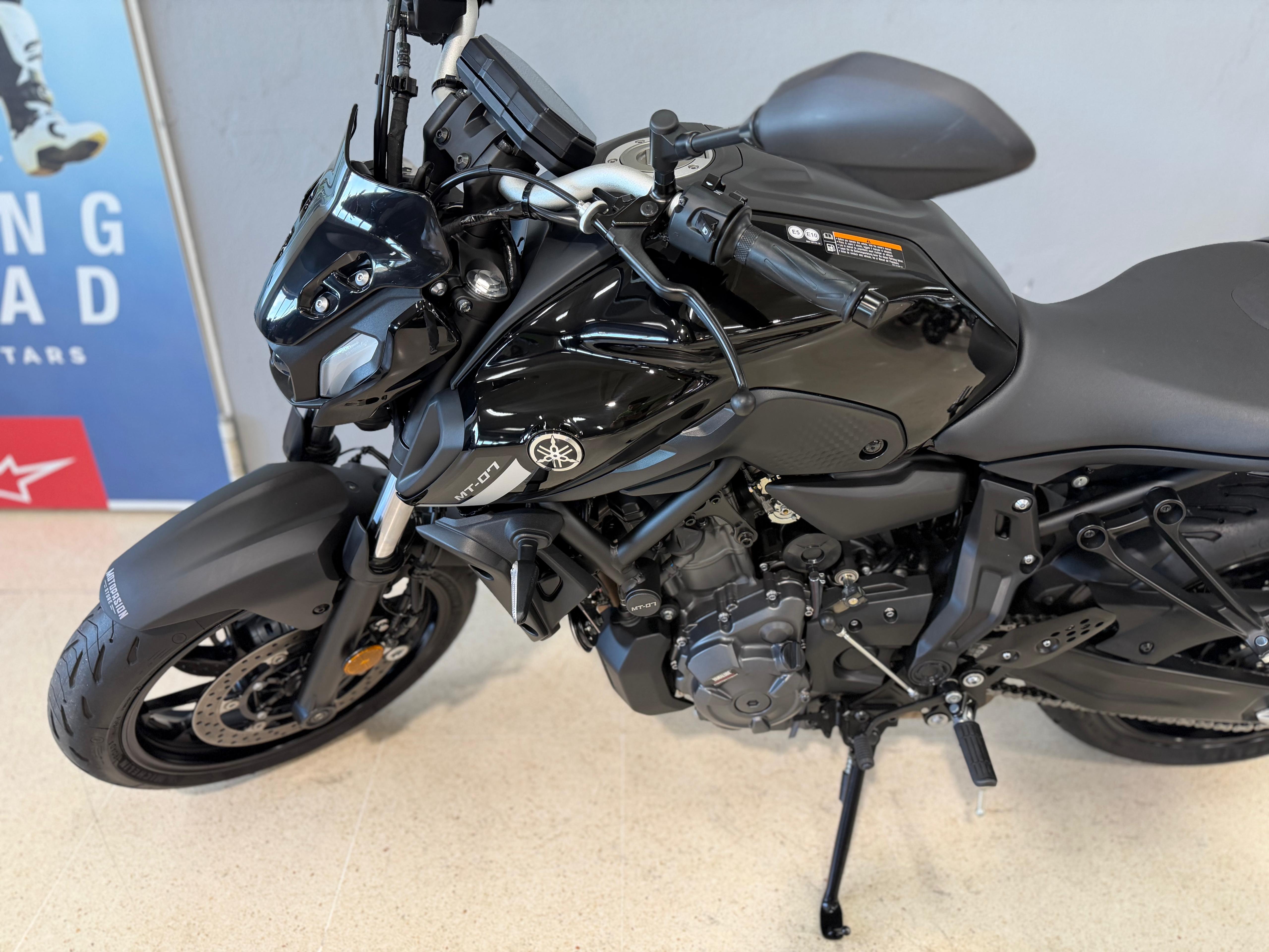 Foto 5 de YAMAHA MT 07 Imagen de YAMAHA MT 07