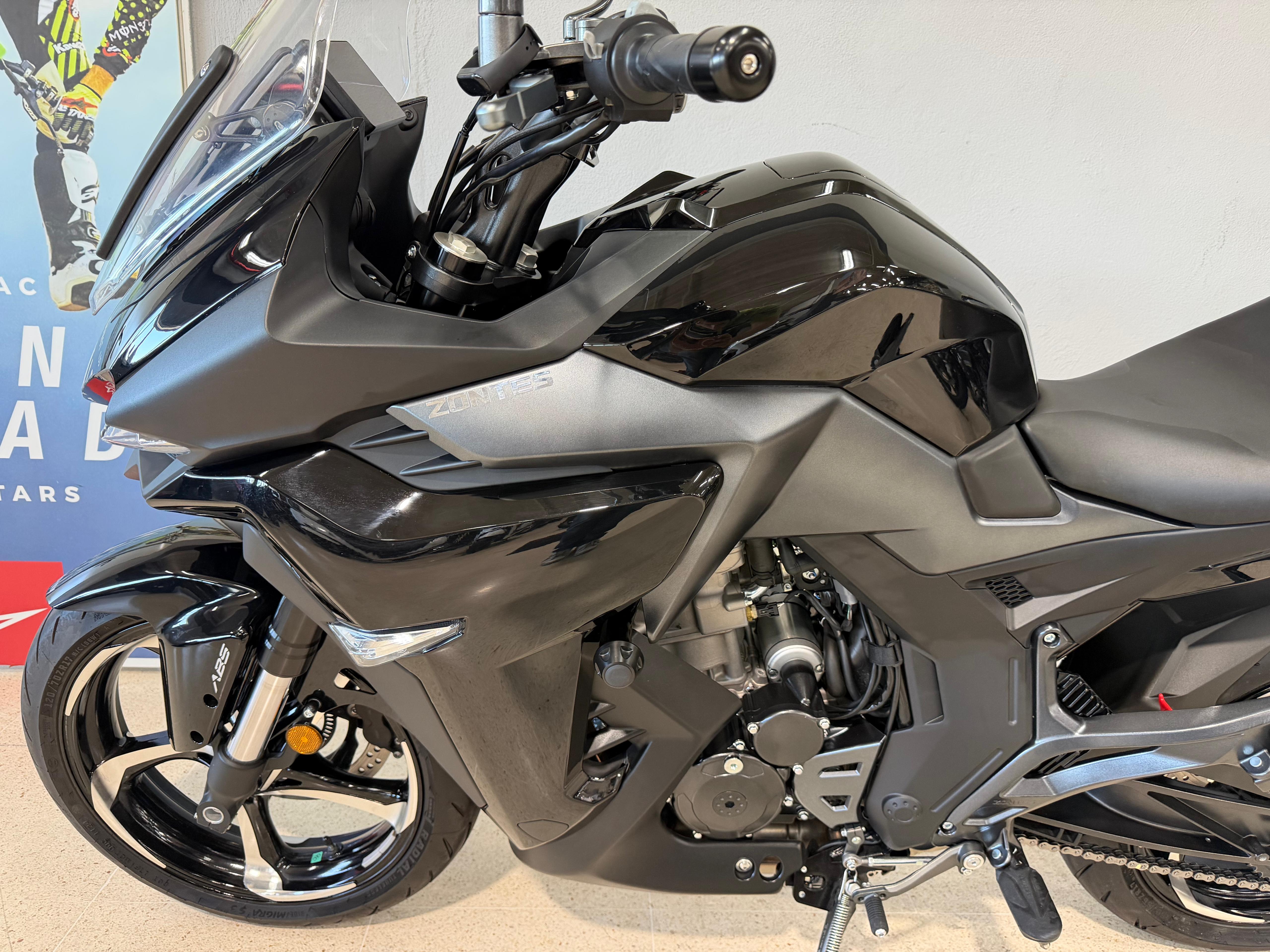 Imagen de ZONTES X 350 - NEGRO
