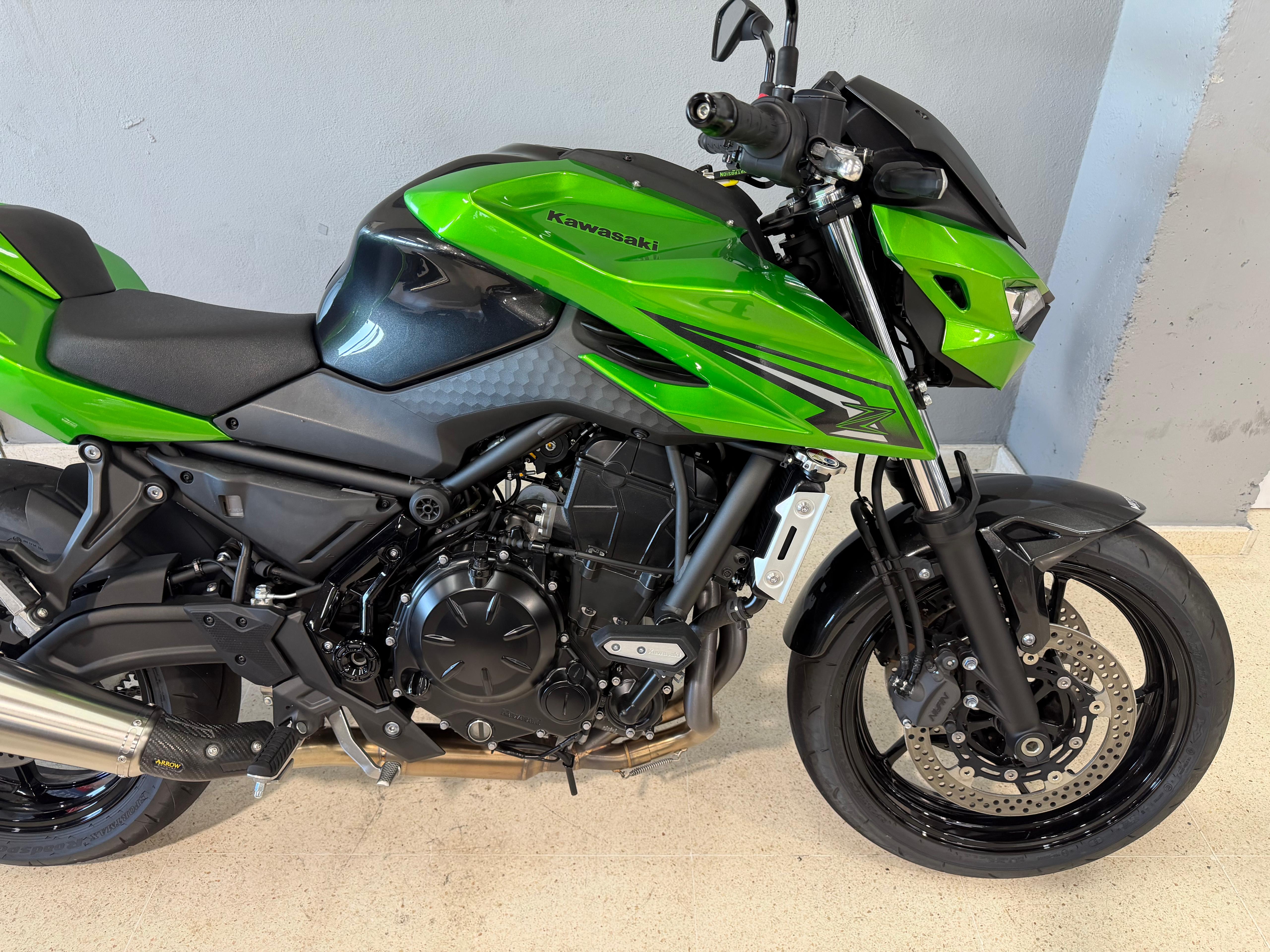 Foto 2 de KAWASAKI Z 650 S PERFORMANCE Imagen de KAWASAKI Z 650 S PERFORMANCE