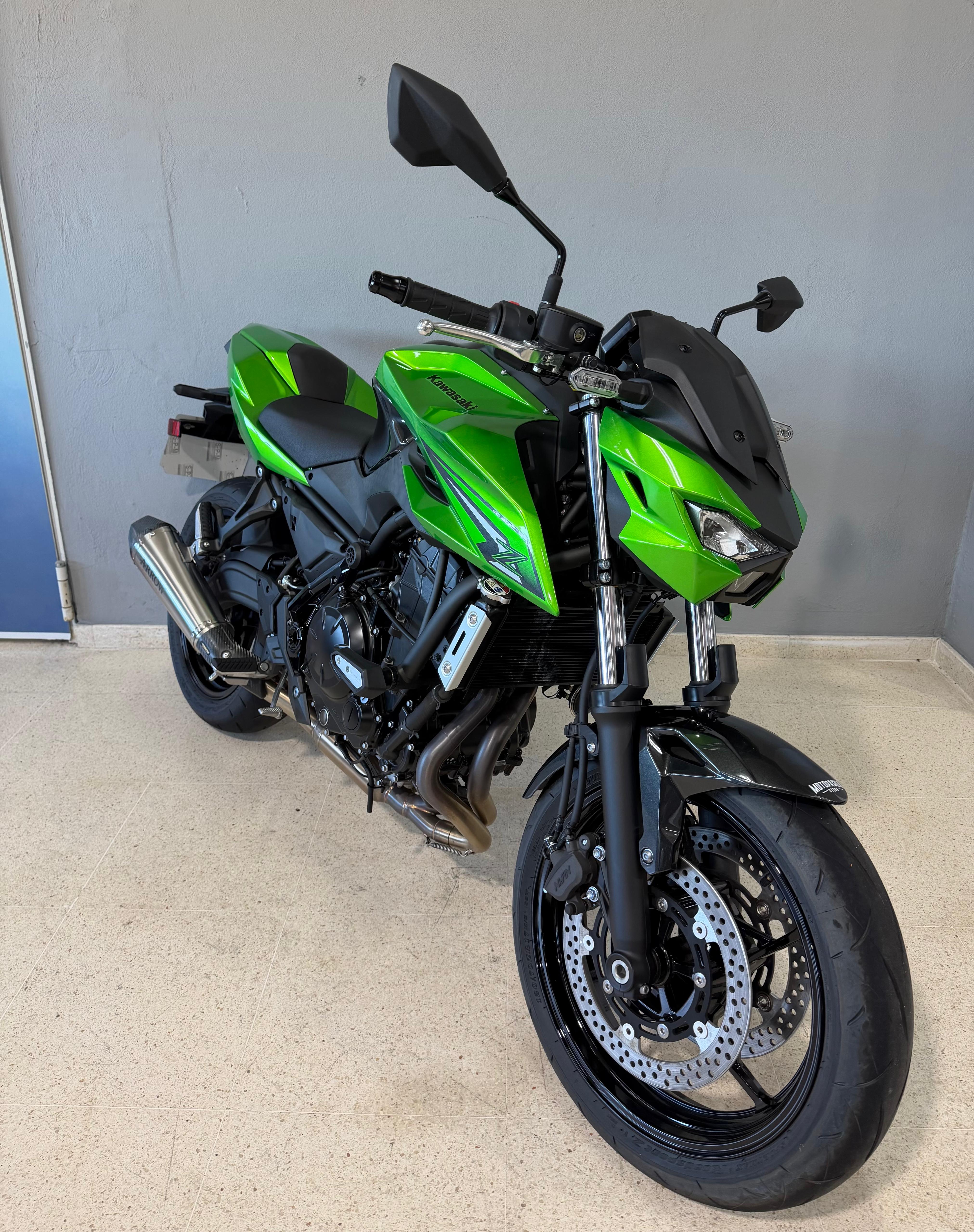 Foto 3 de KAWASAKI Z 650 S PERFORMANCE Imagen de KAWASAKI Z 650 S PERFORMANCE
