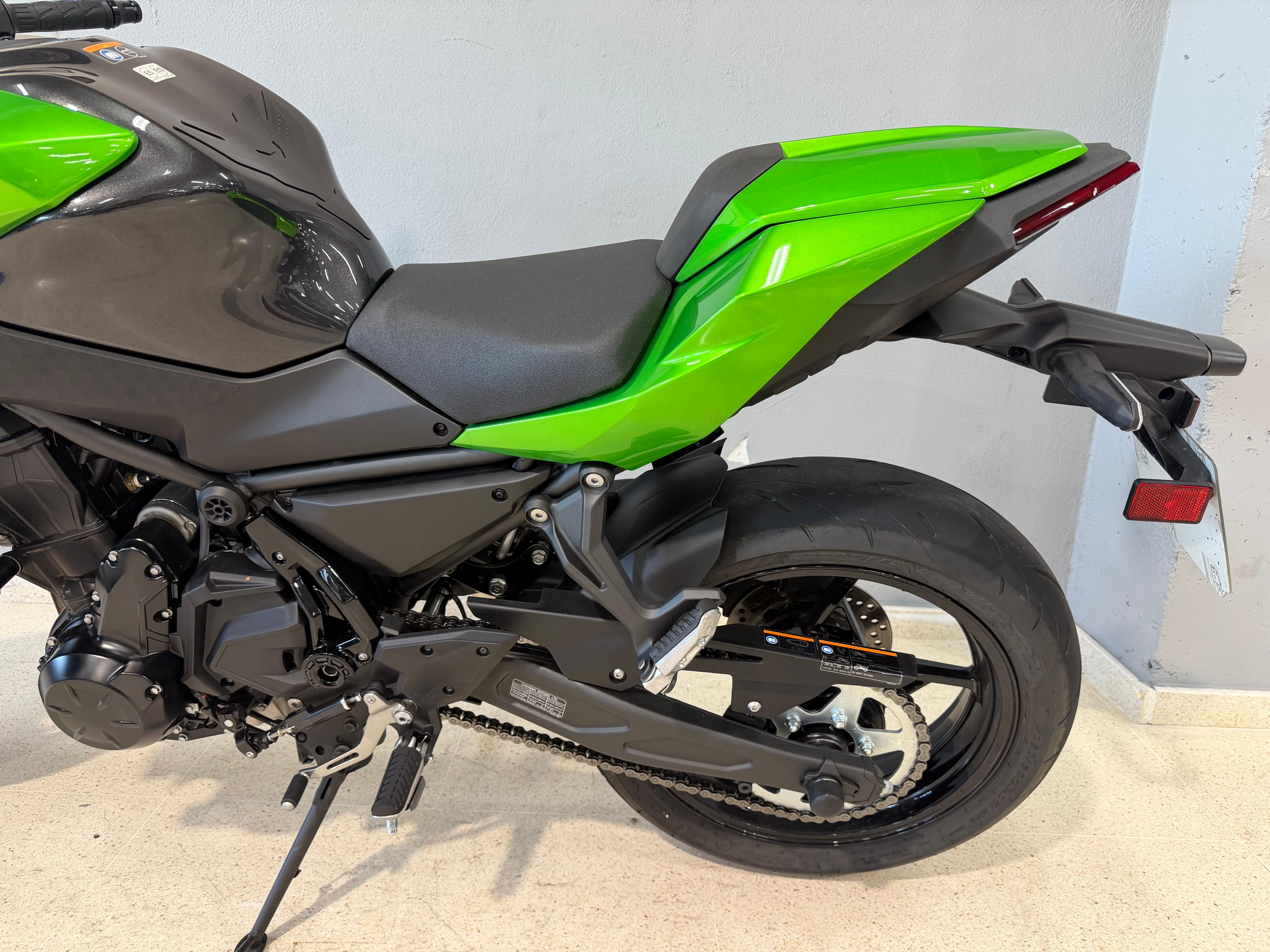 Foto 6 de KAWASAKI Z 650 S PERFORMANCE Imagen de KAWASAKI Z 650 S PERFORMANCE
