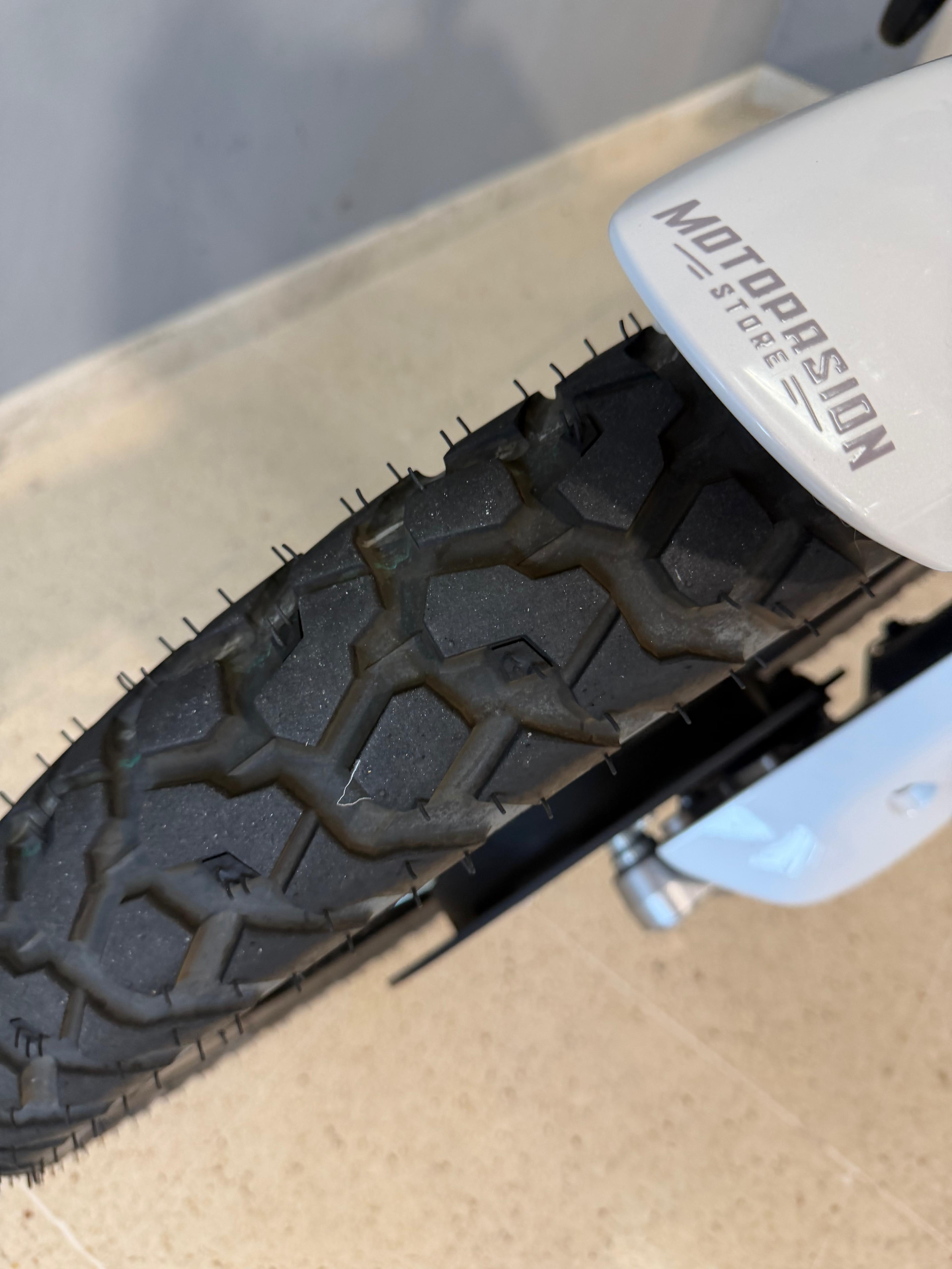 Imagen de KAWASAKI KLE 500 SE