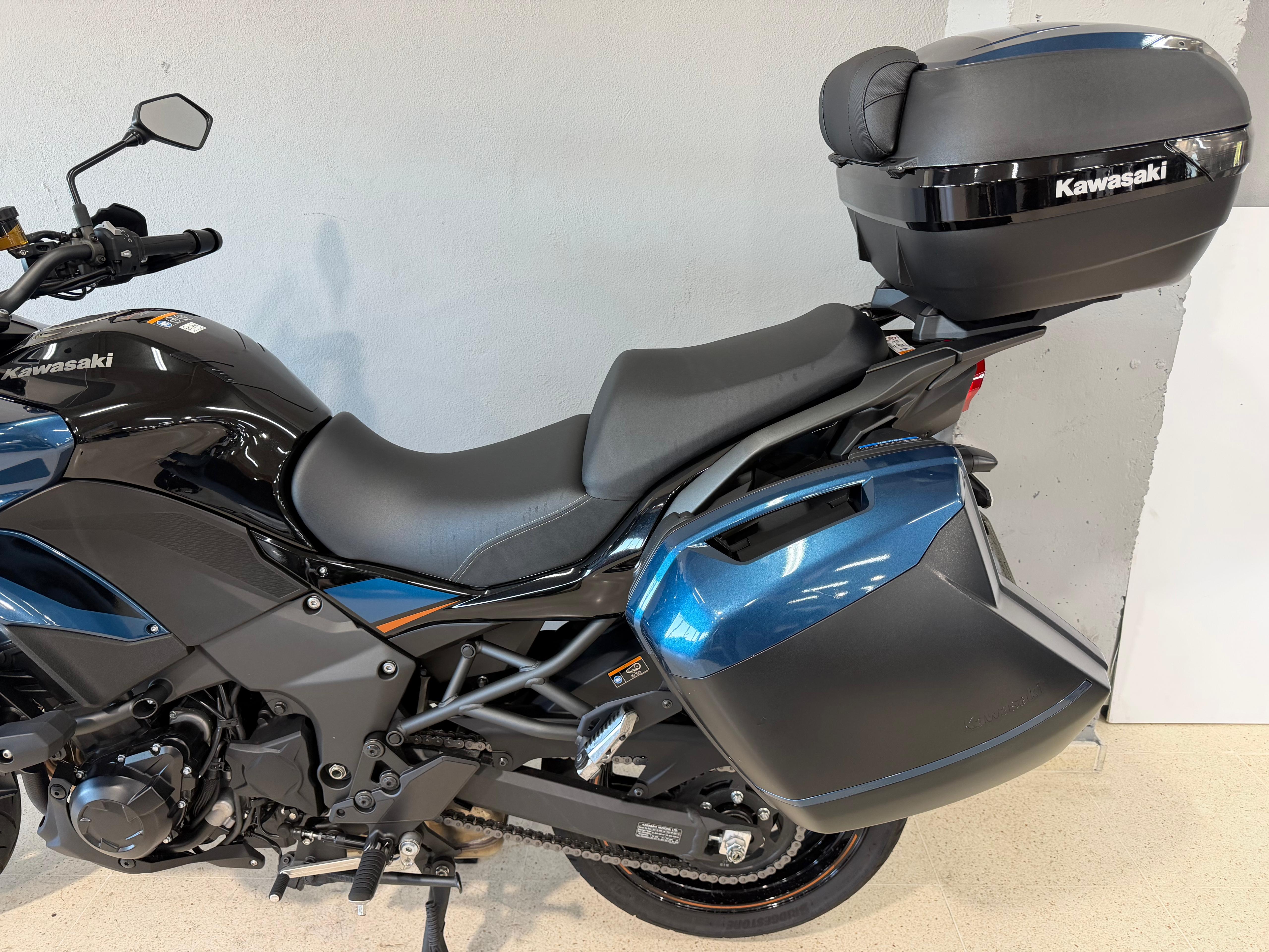 Imagen de KAWASAKI VERSYS 1100 SE 26 - AZUL