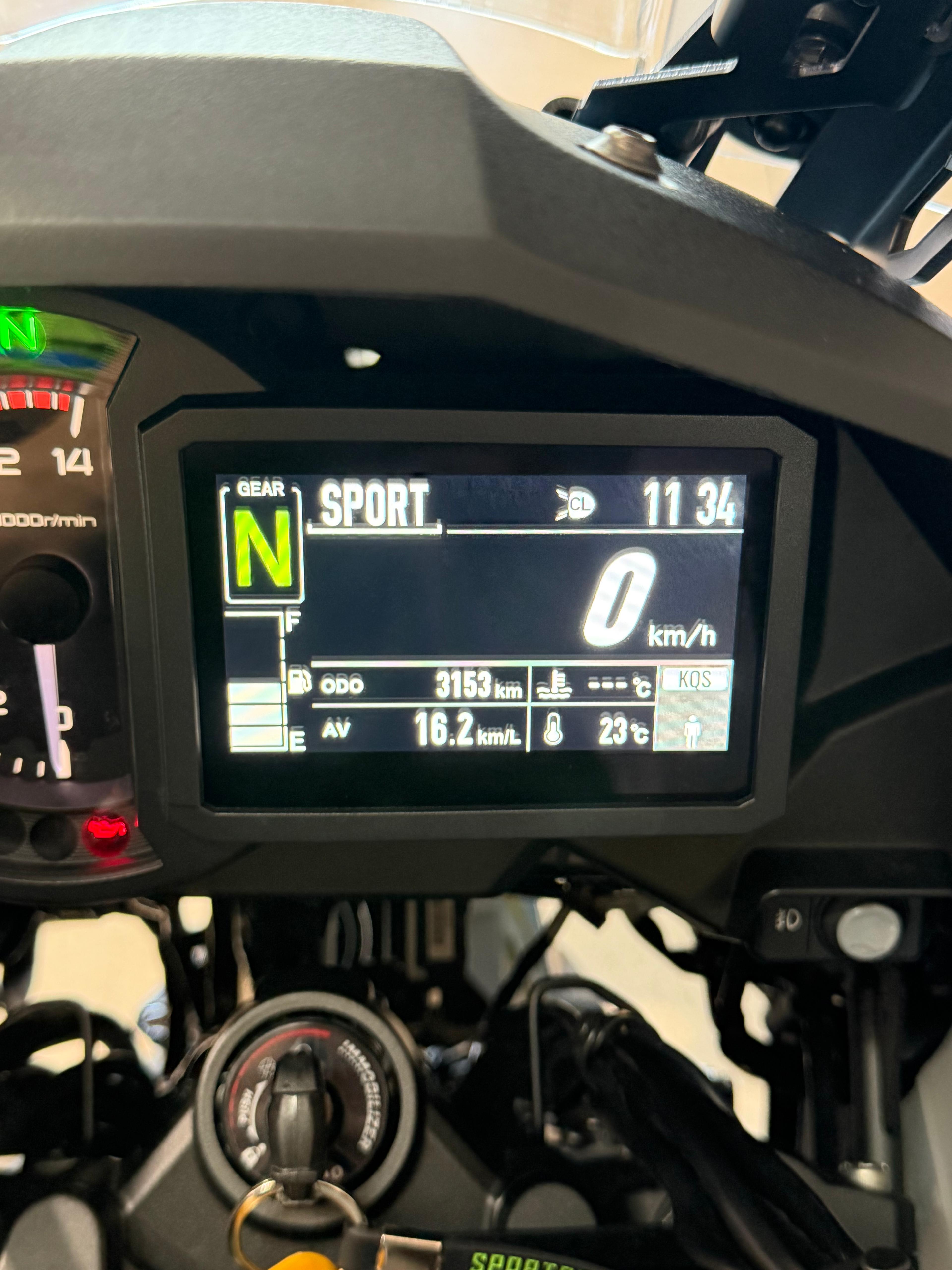 Imagen de KAWASAKI VERSYS 1100 SE 26 - AZUL