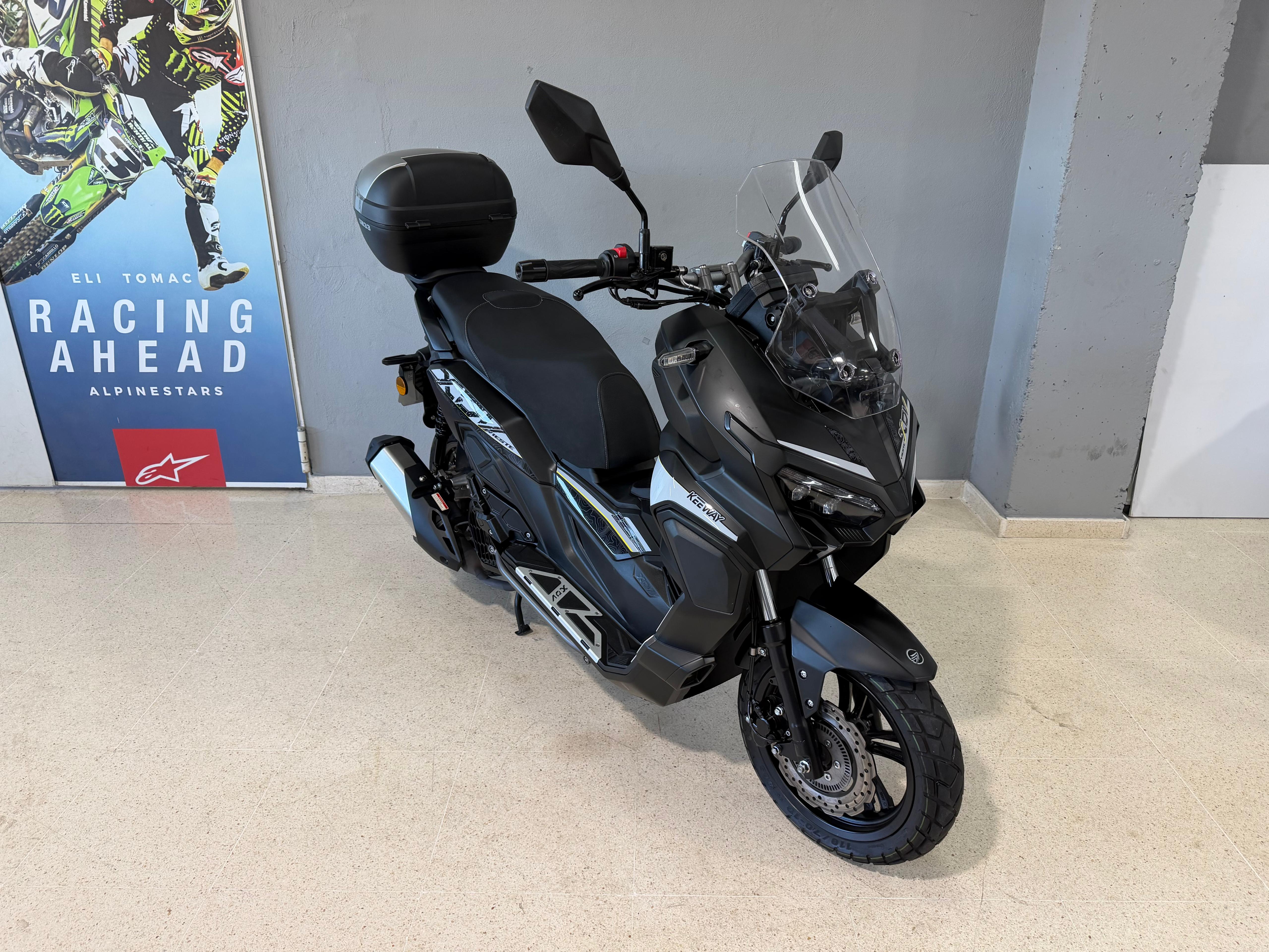 Imagen de KEEWAY VIESTE 125 XDV