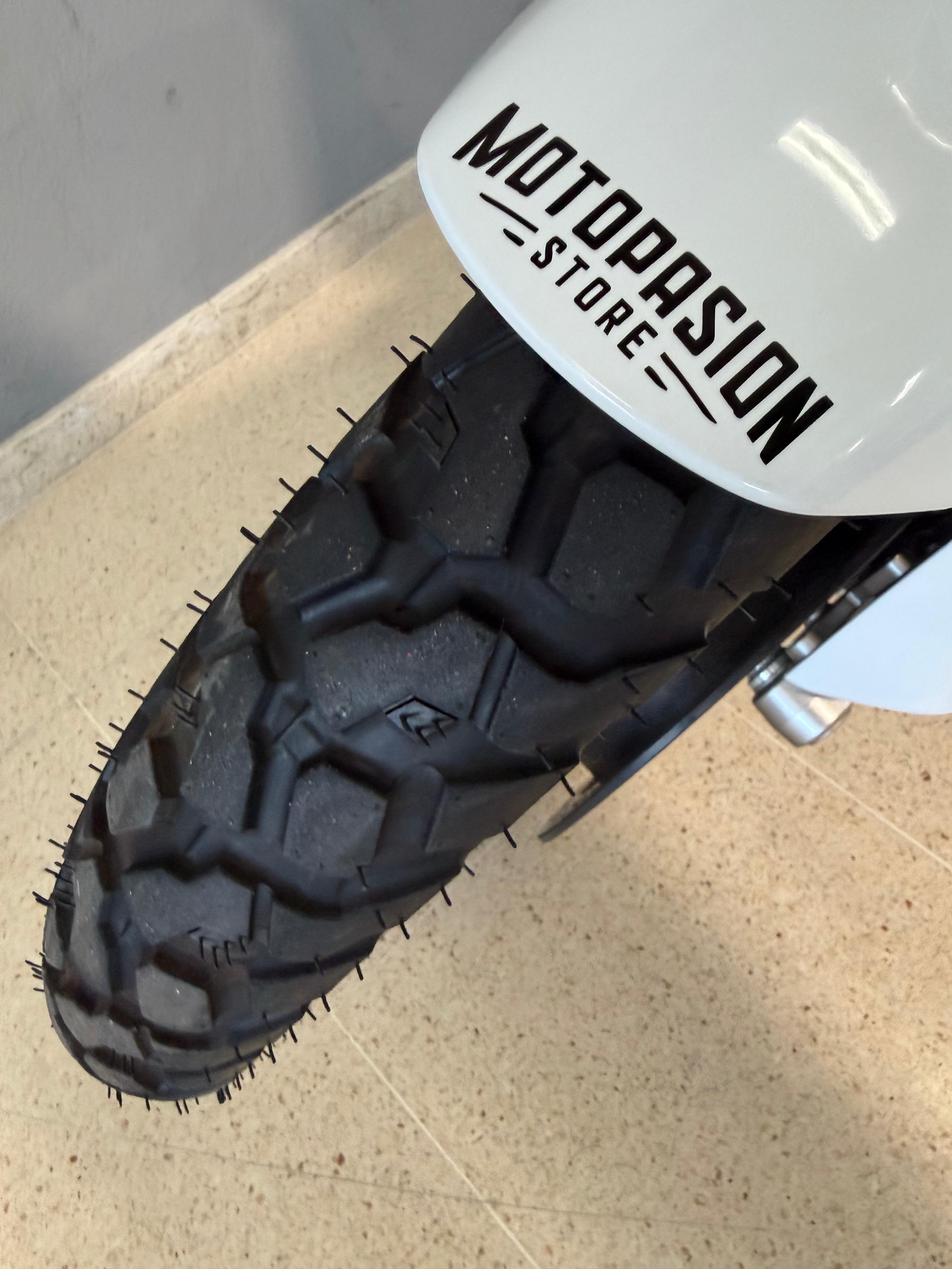 Imagen de KAWASAKI KLE 500 SE