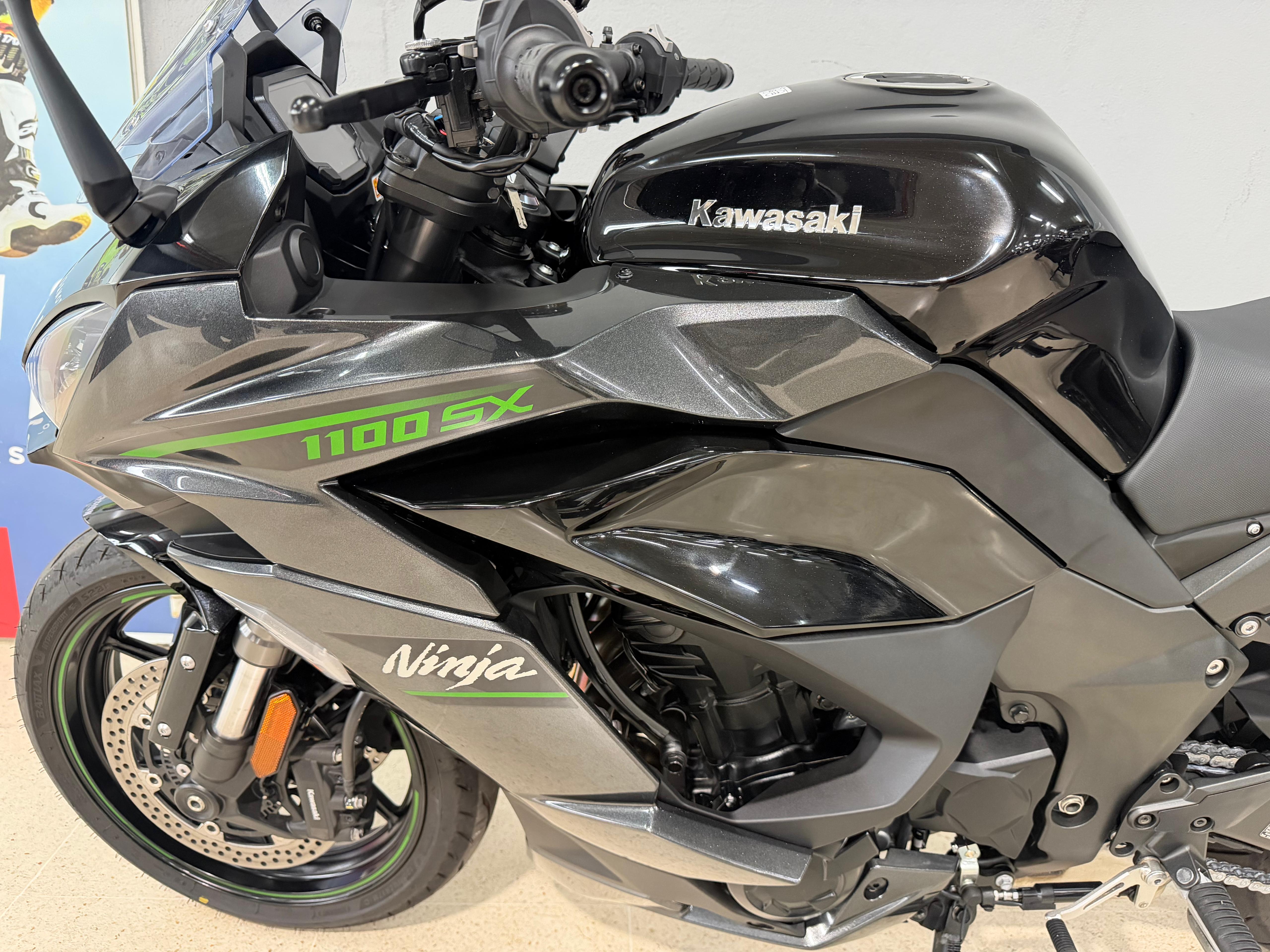 Foto 5 de KAWASAKI NINJA 1100 SX Imagen de KAWASAKI NINJA 1100 SX