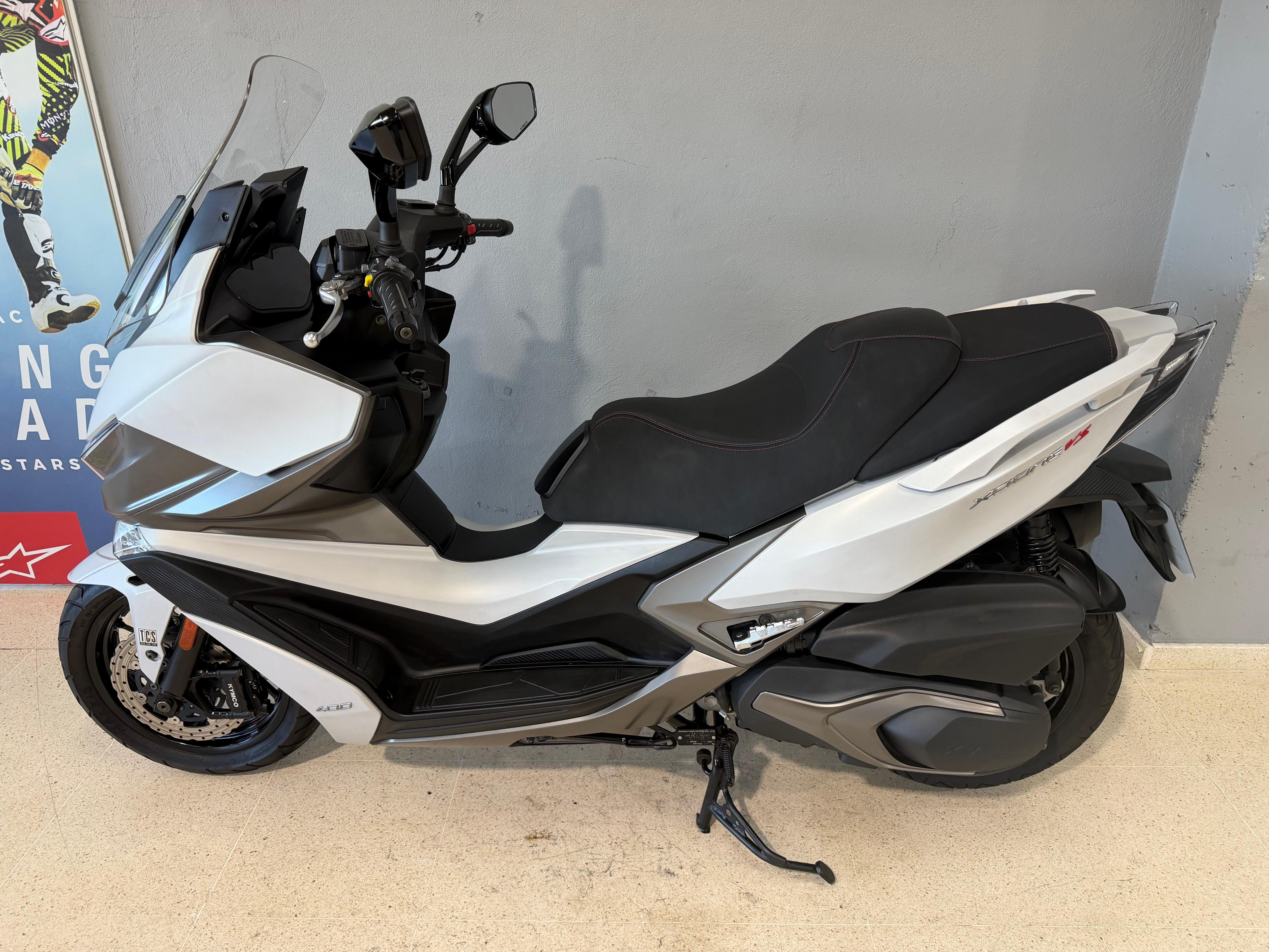 Foto 4 de KYMCO XCITING 400 Imagen de KYMCO XCITING 400