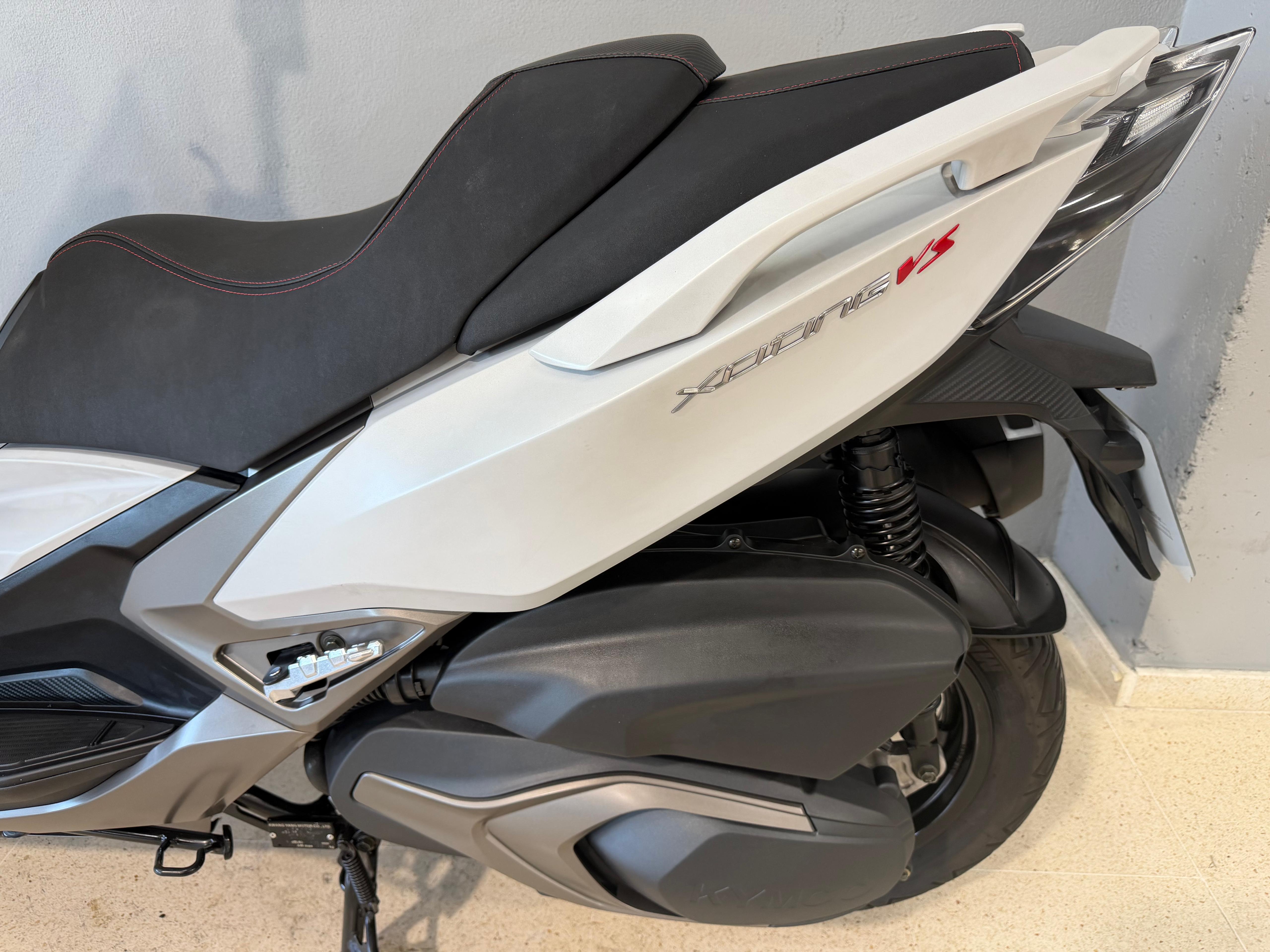 Foto 6 de KYMCO XCITING 400 Imagen de KYMCO XCITING 400