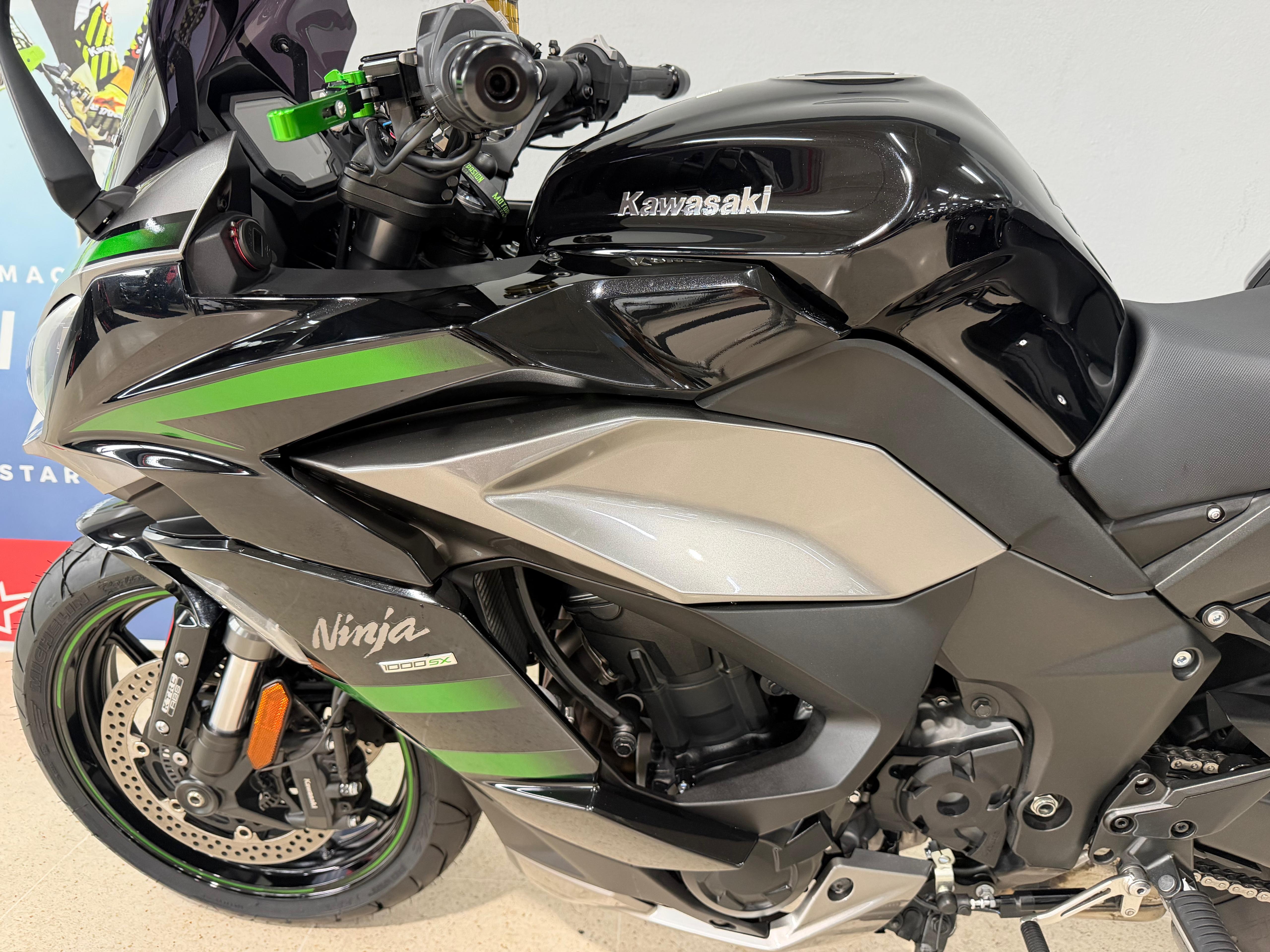 Foto 5 de KAWASAKI NINJA 1000SX Imagen de KAWASAKI NINJA 1000SX