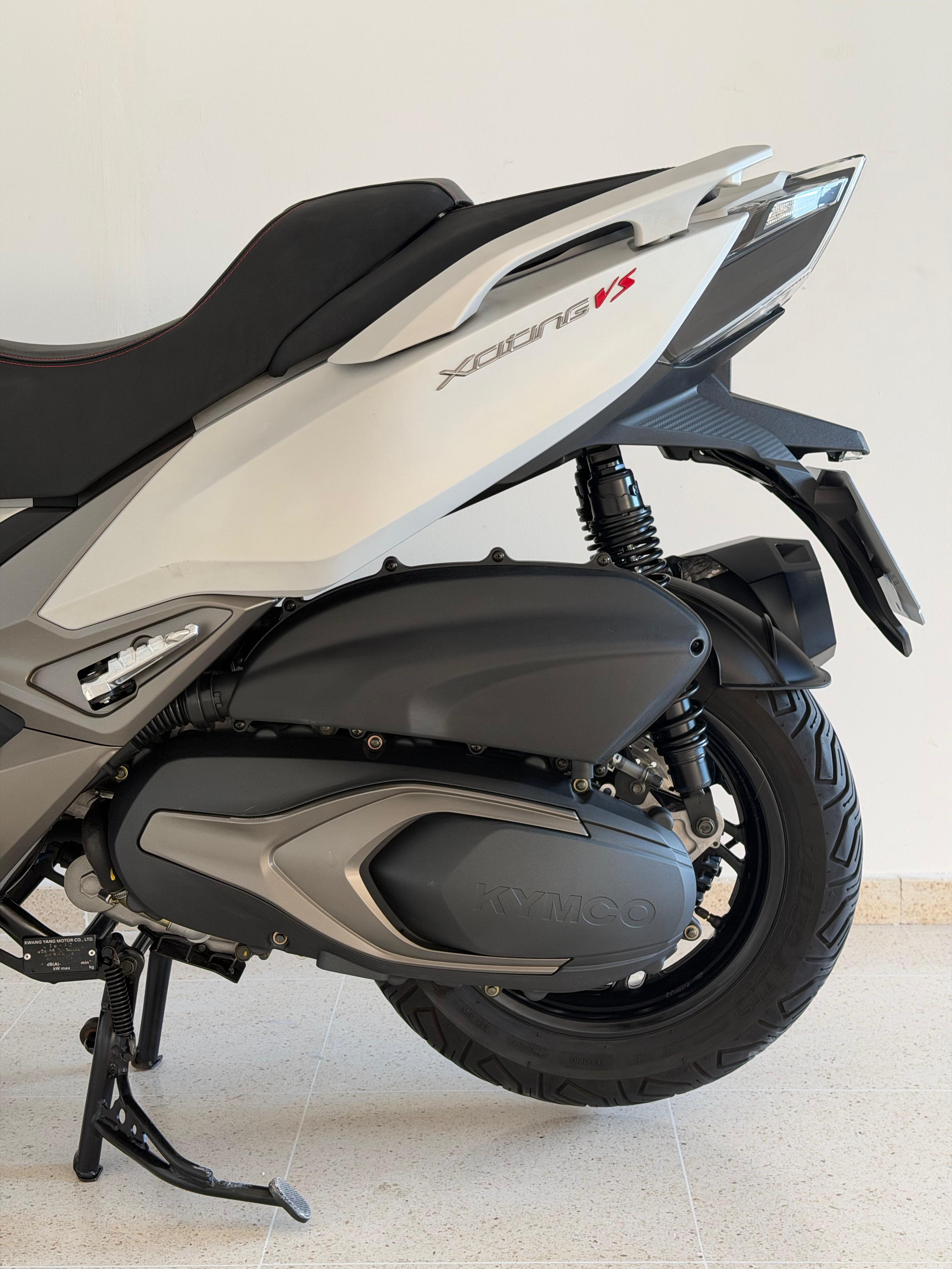 Foto 7 de KYMCO XCITING 400 Imagen de KYMCO XCITING 400