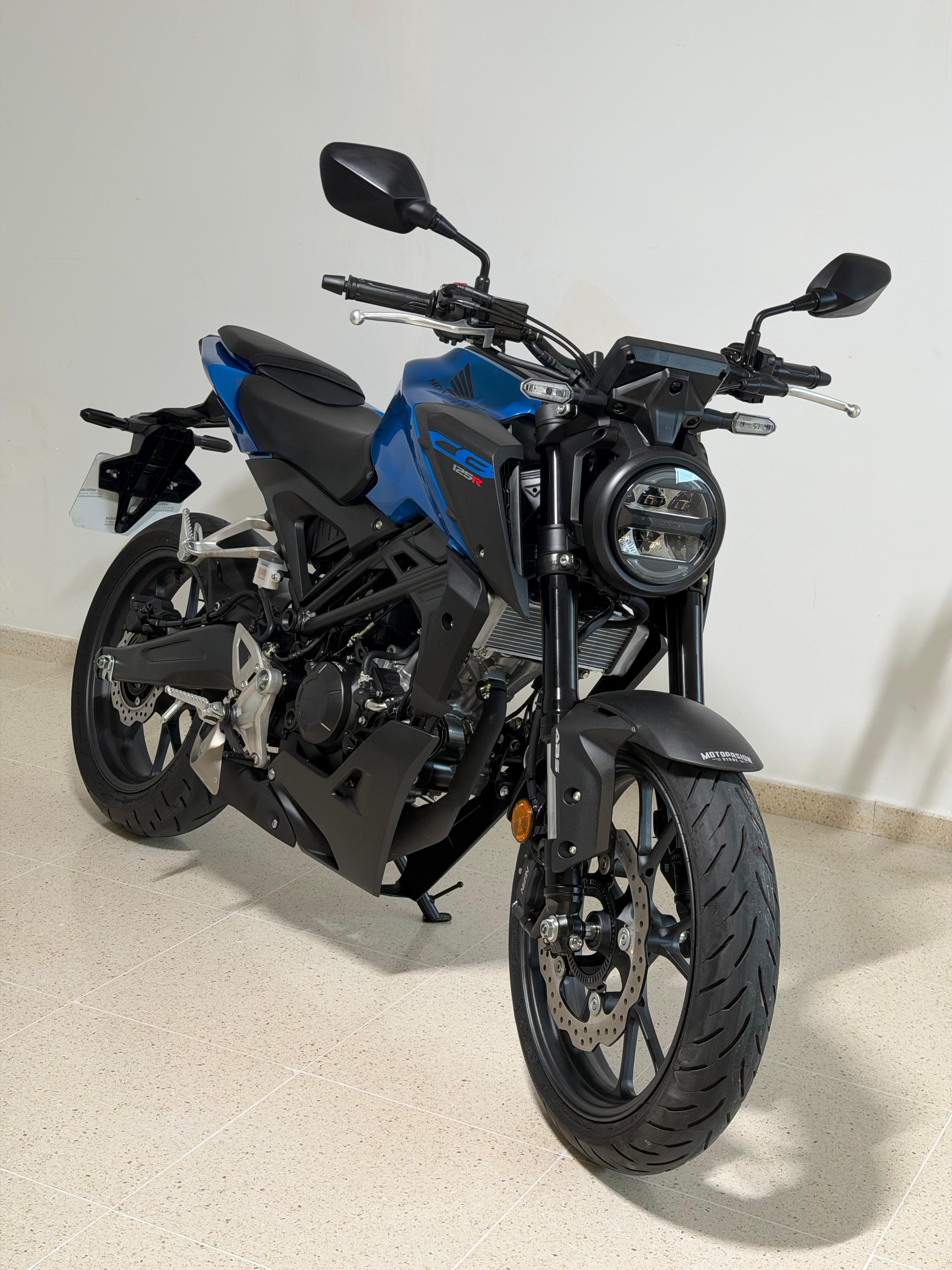 Foto 3 de HONDA CB 125 NA Imagen de HONDA CB 125 NA