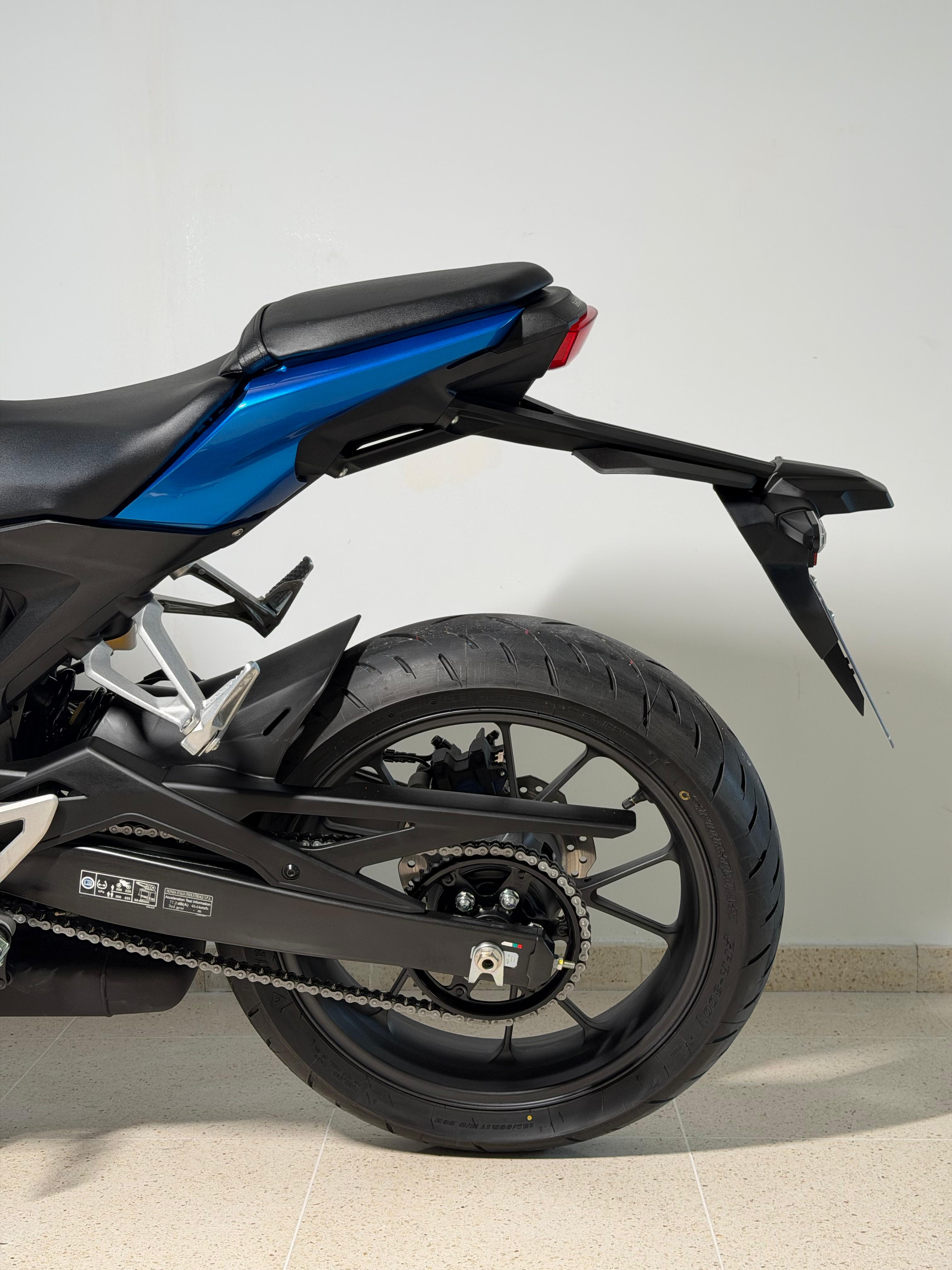 Foto 6 de HONDA CB 125 NA Imagen de HONDA CB 125 NA
