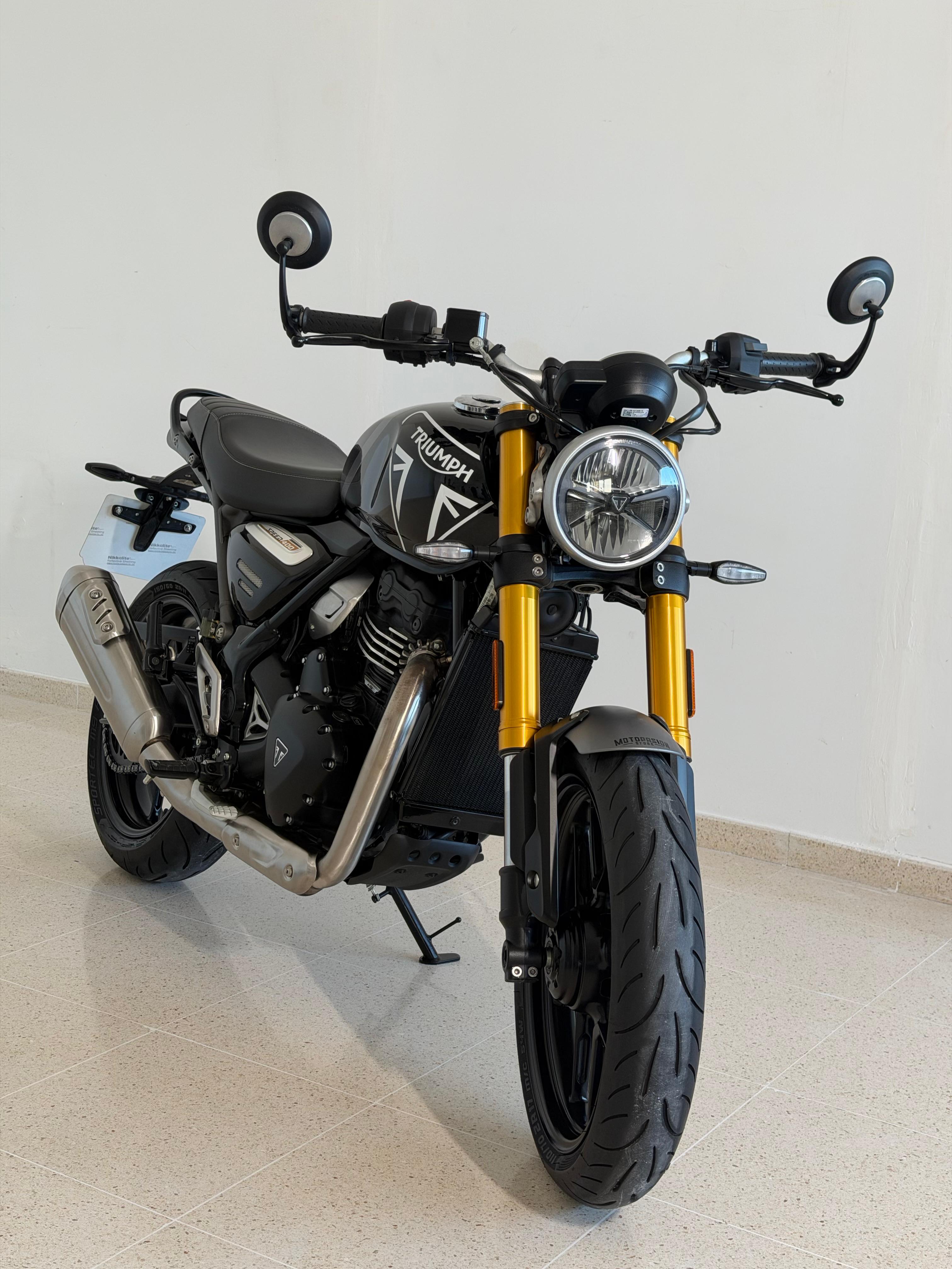 Foto 3 de TRIUMPH SPEED 400 24 - PHANTOM BLACK/ STORM GREY Imagen de TRIUMPH SPEED 400 24 - PHANTOM BLACK/ STORM GREY