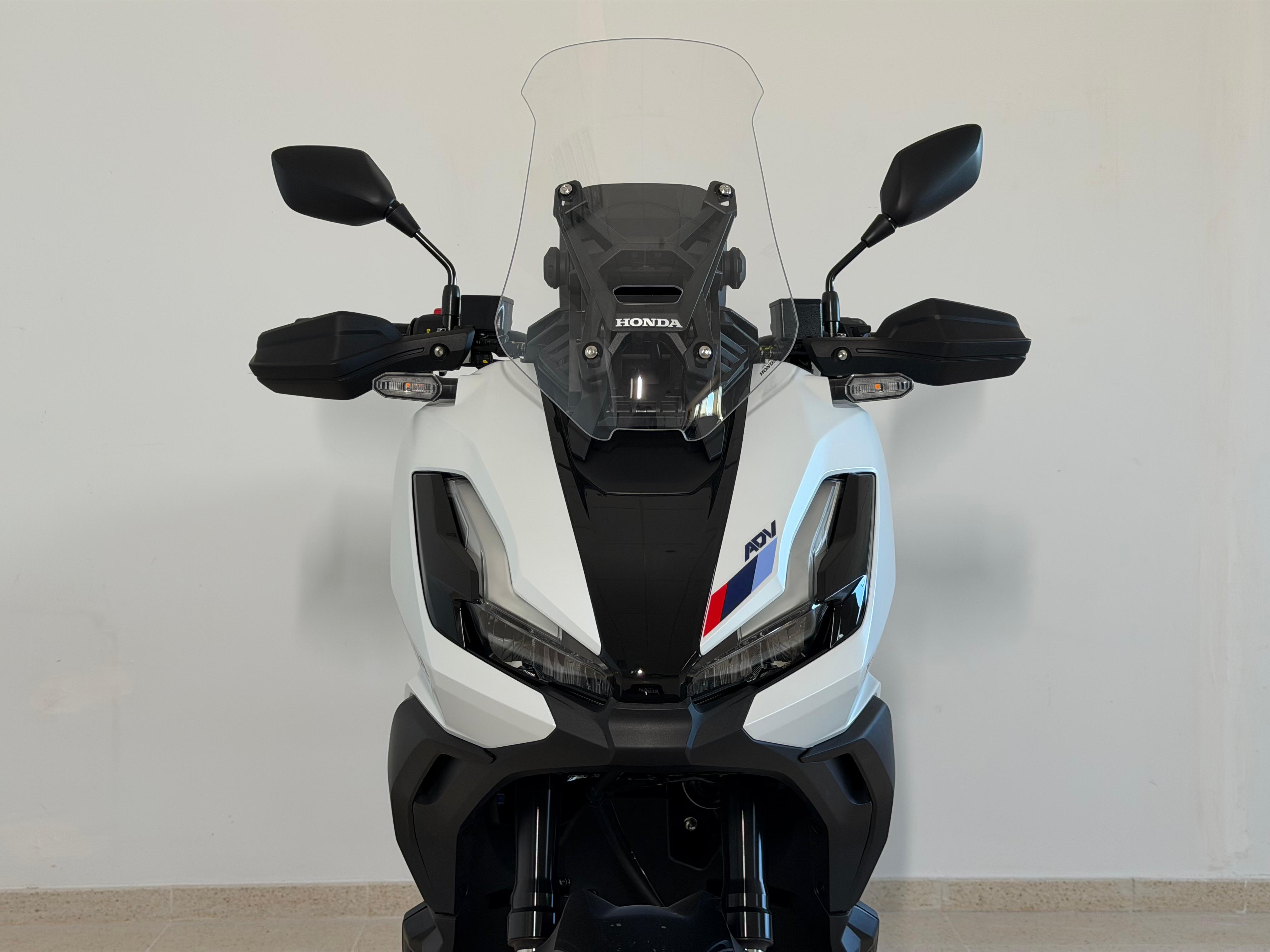 Imagen de HONDA ADV 350