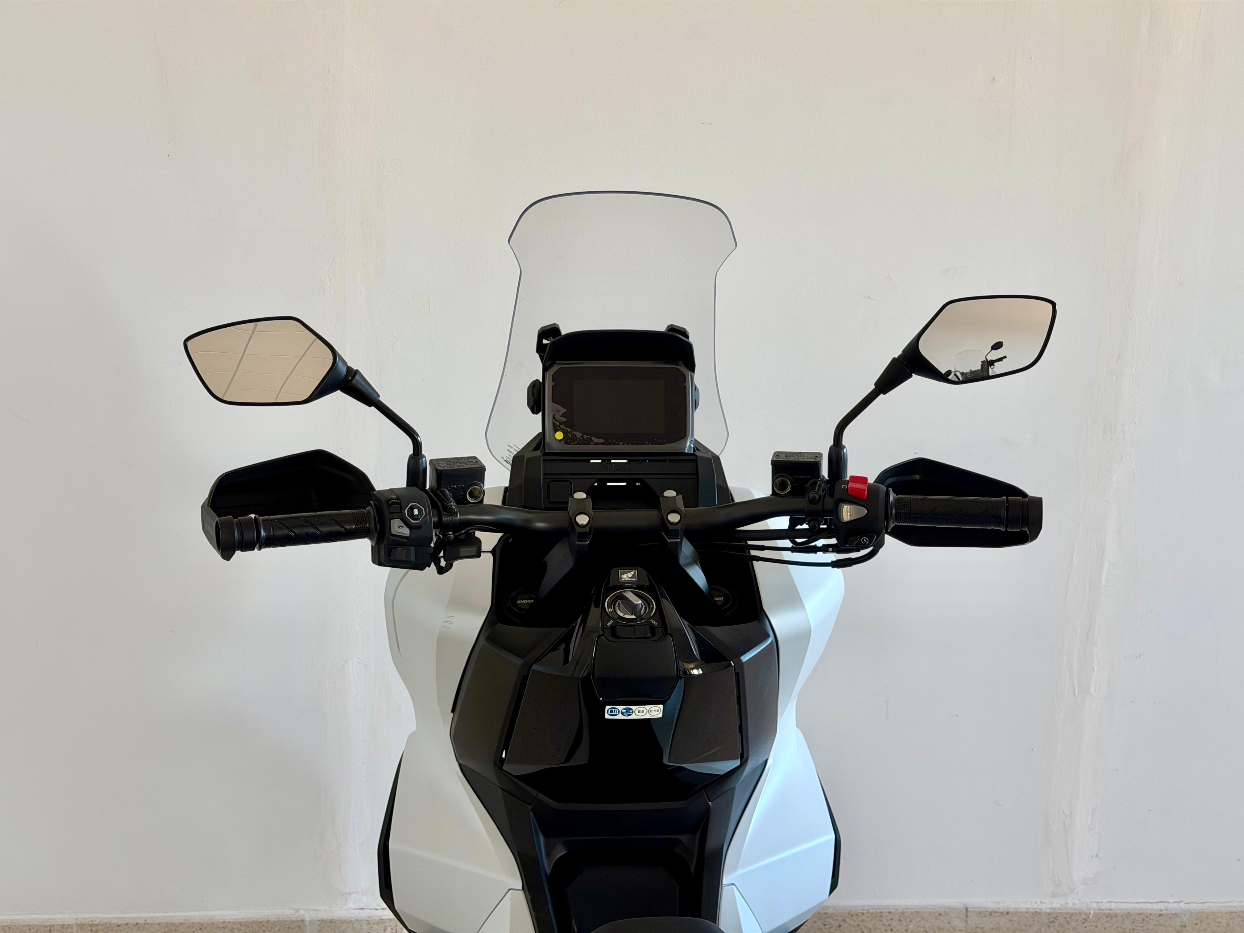 Imagen de HONDA ADV 350
