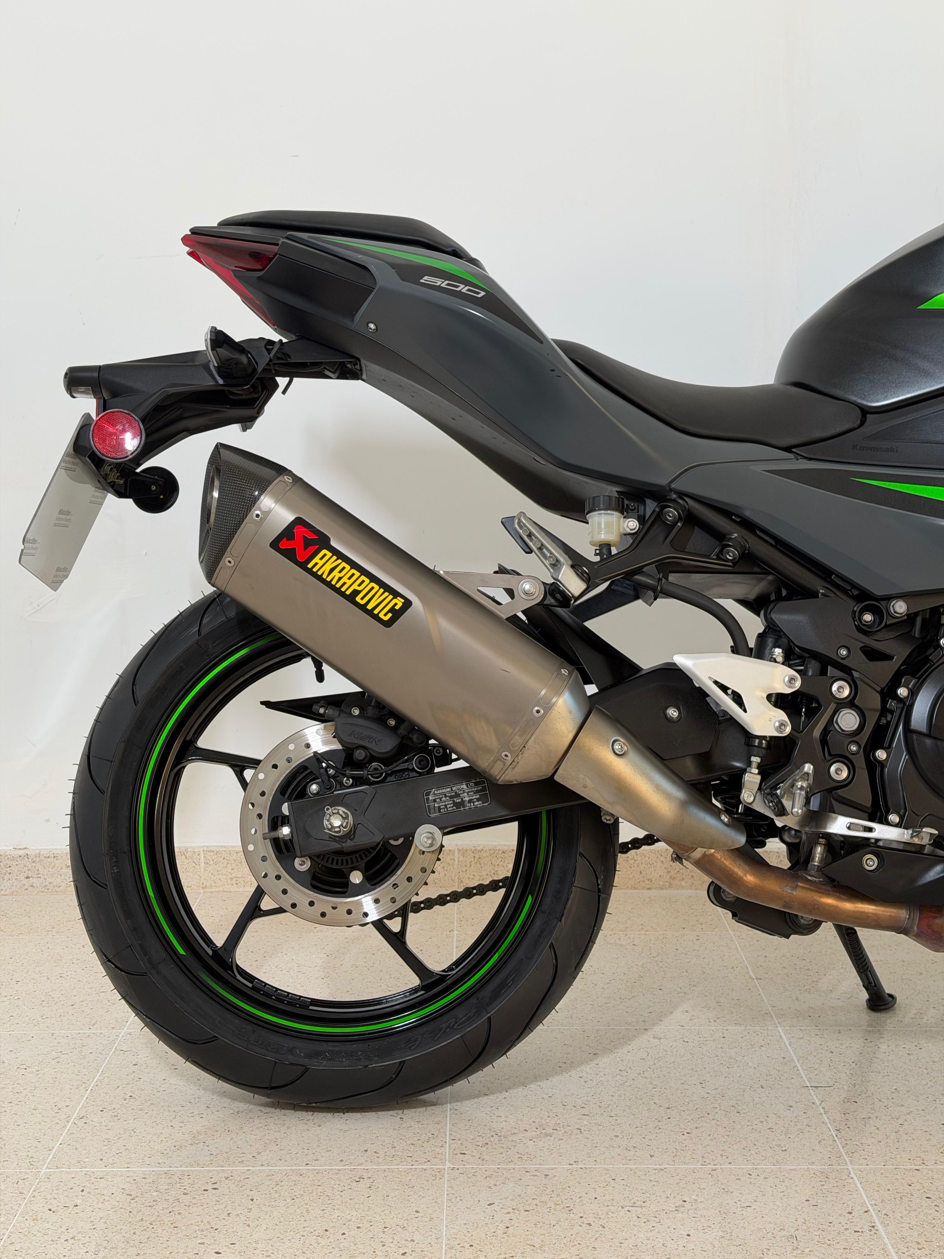 Foto 1 de KAWASAKI NINJA 500 SE Imagen de KAWASAKI NINJA 500 SE