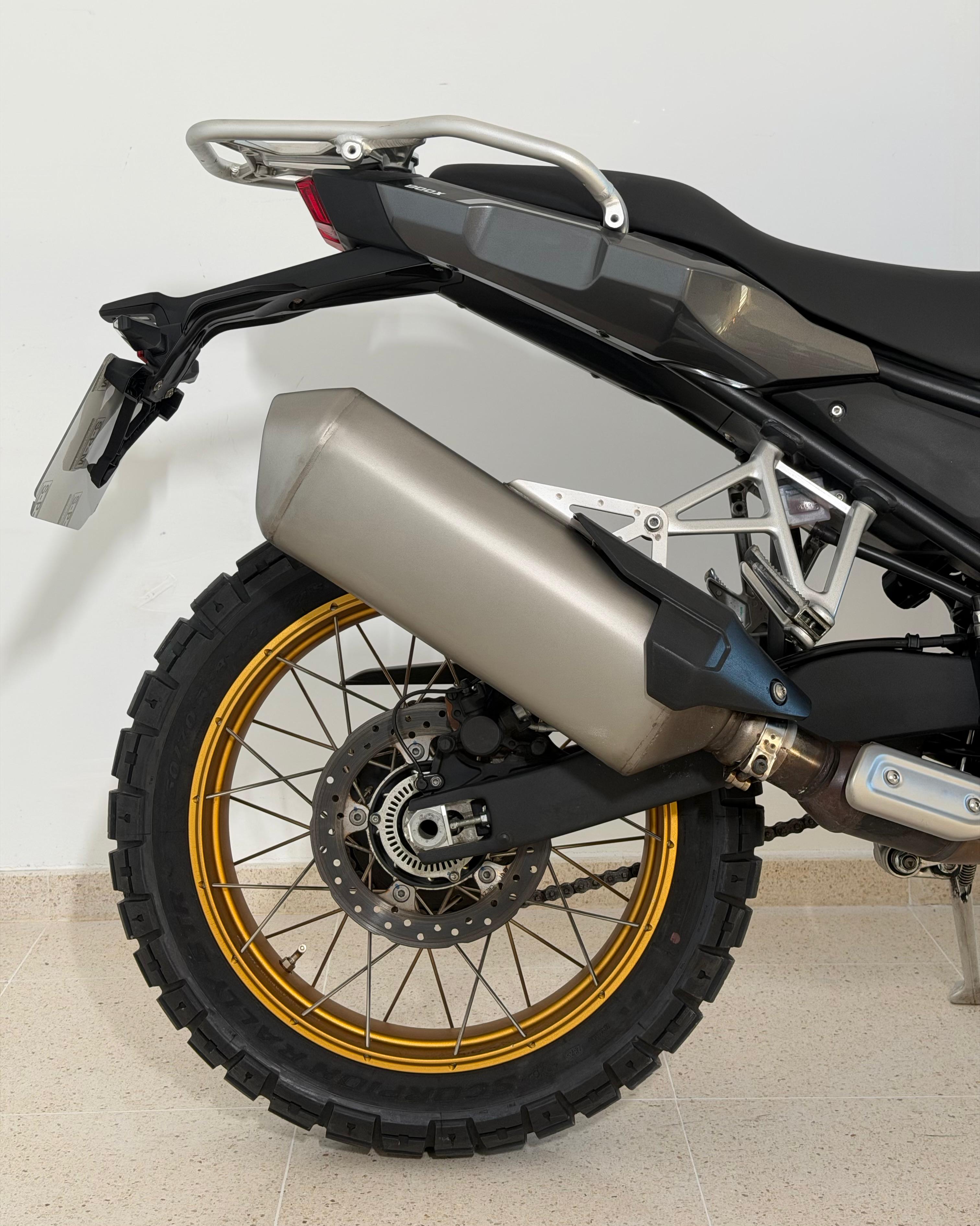 Imagen de KOVE 800 X PRO