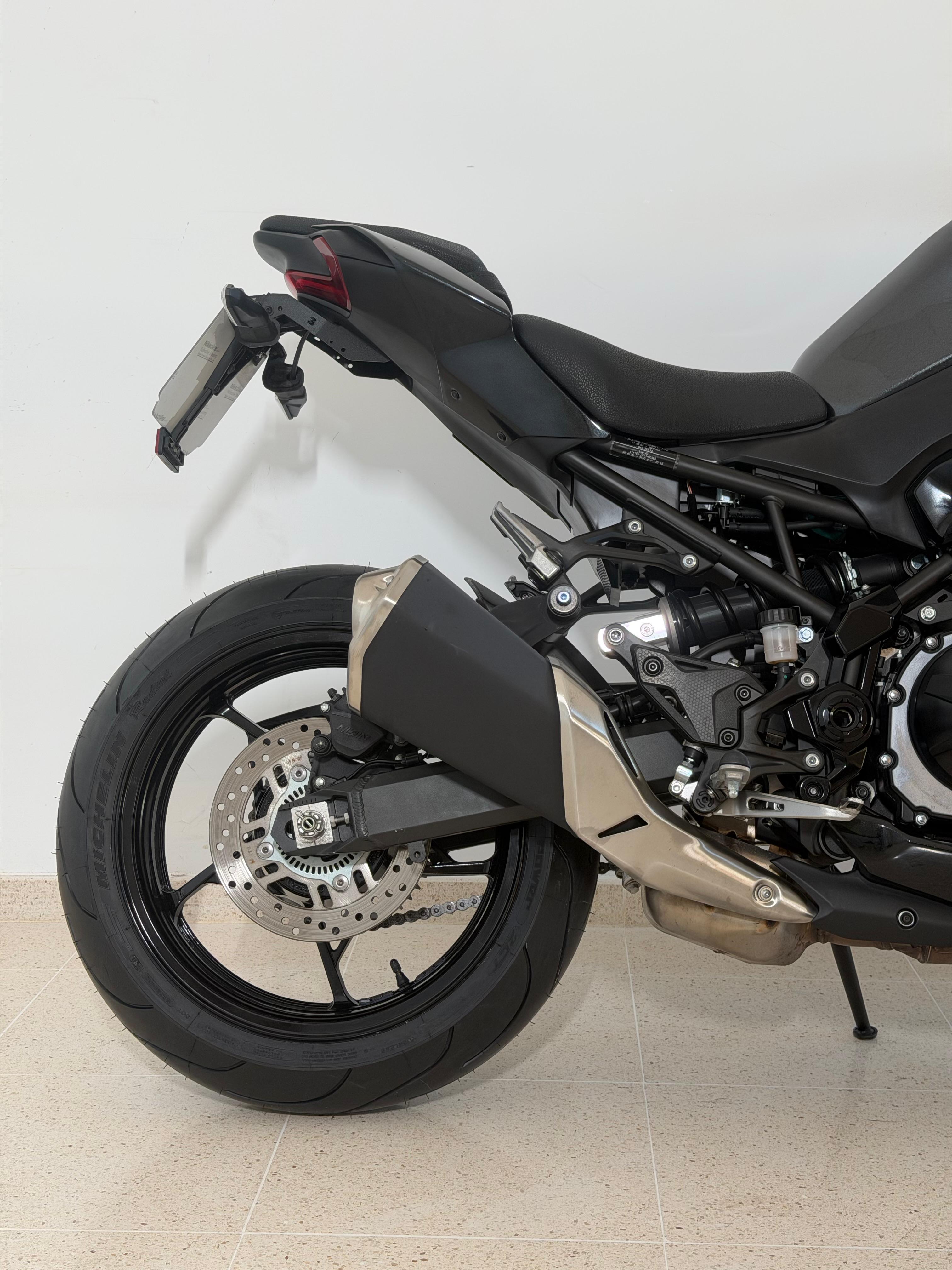 Foto 1 de KAWASAKI Z 900 A2 Imagen de KAWASAKI Z 900 A2